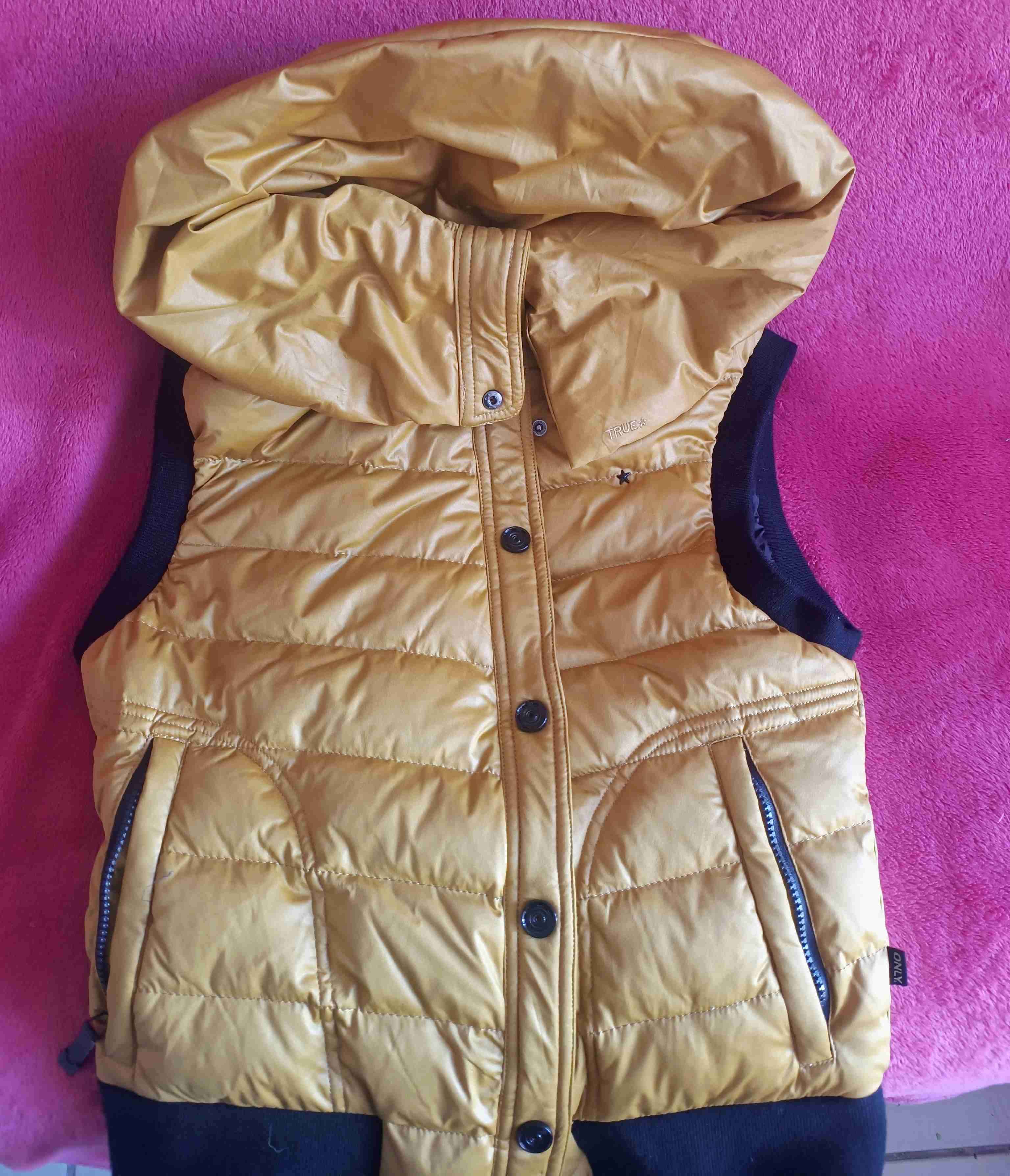 Chaleco marca Only - miniatura 1