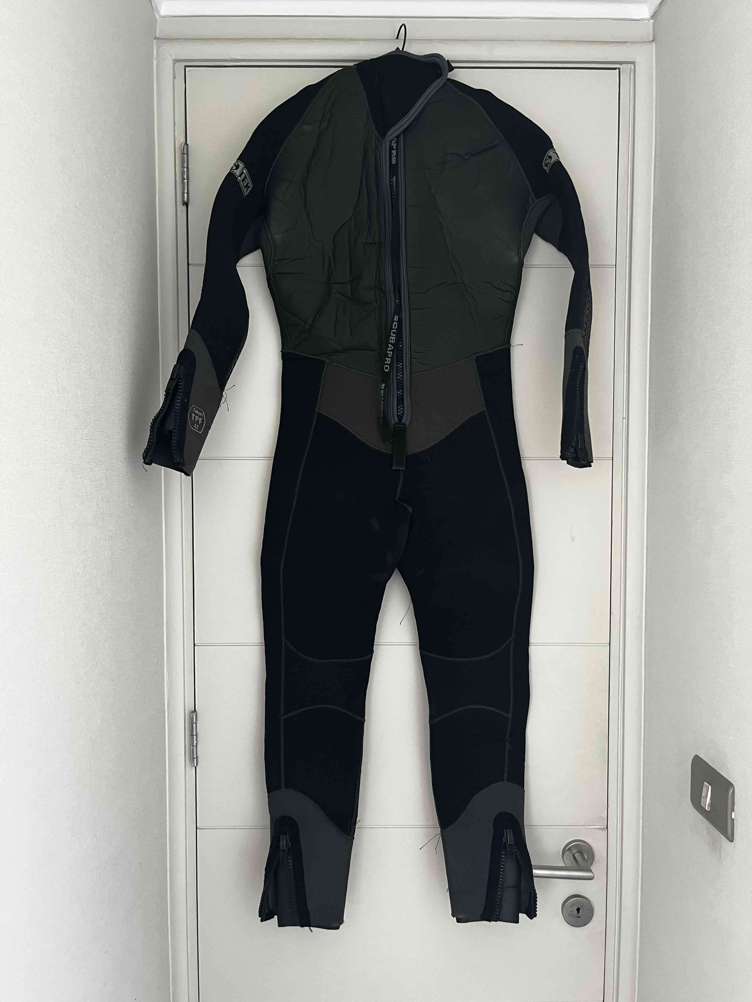 Traje de buceo Scubapro negro - miniatura 2