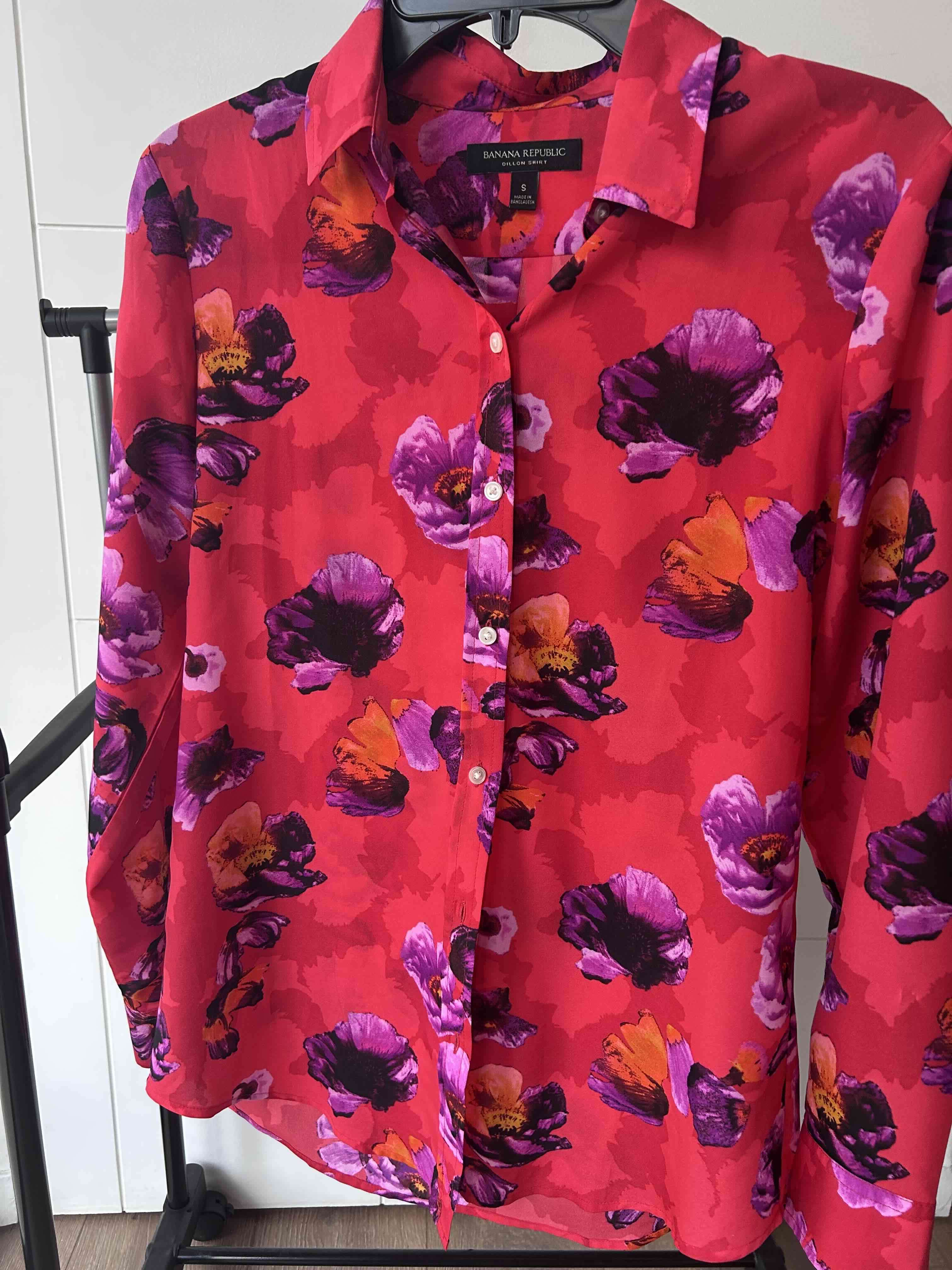 Blusa floral Banana Republic - miniatura 1