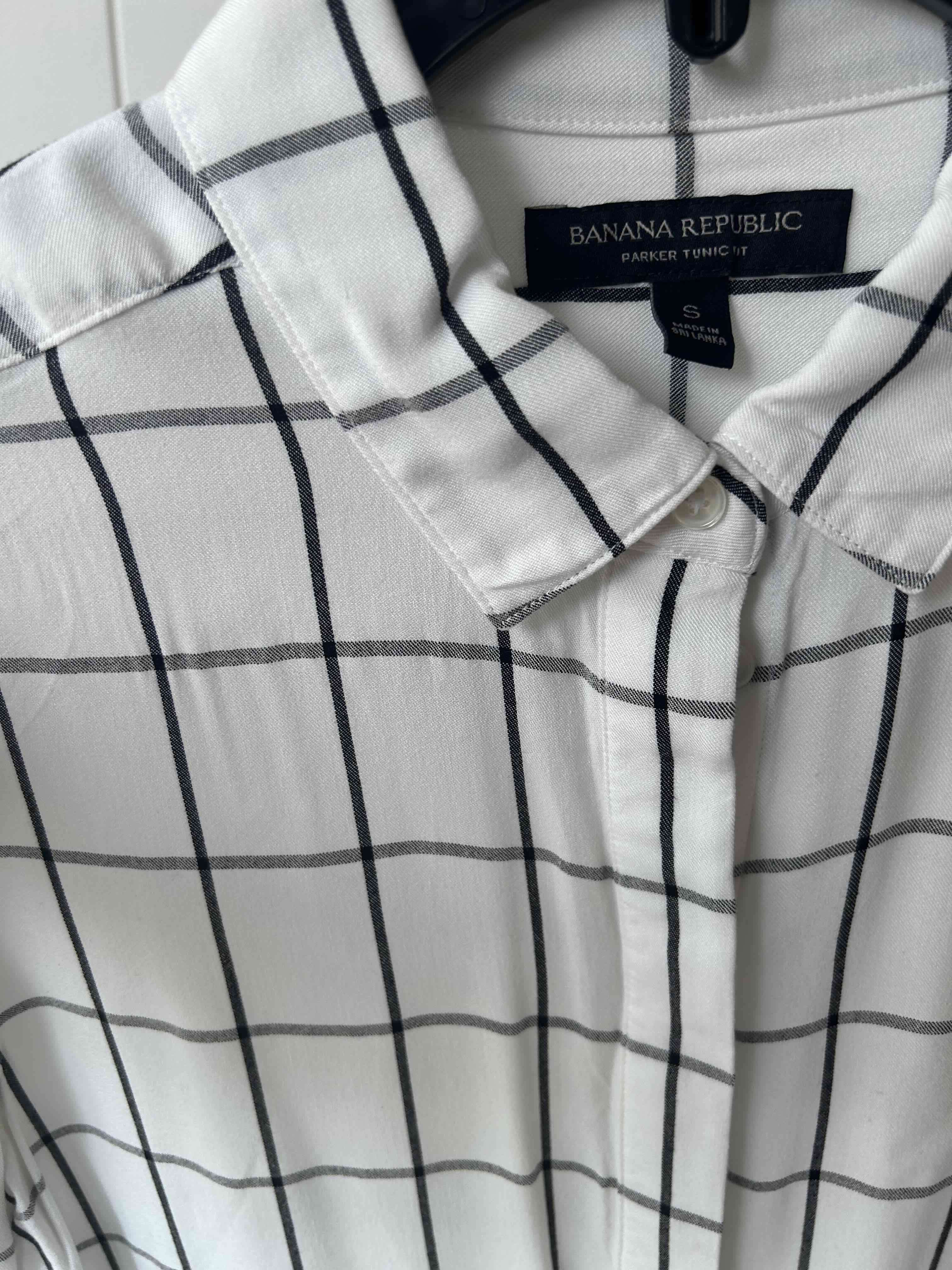 Camisa a cuadros blanca Banana Republic - miniatura 3