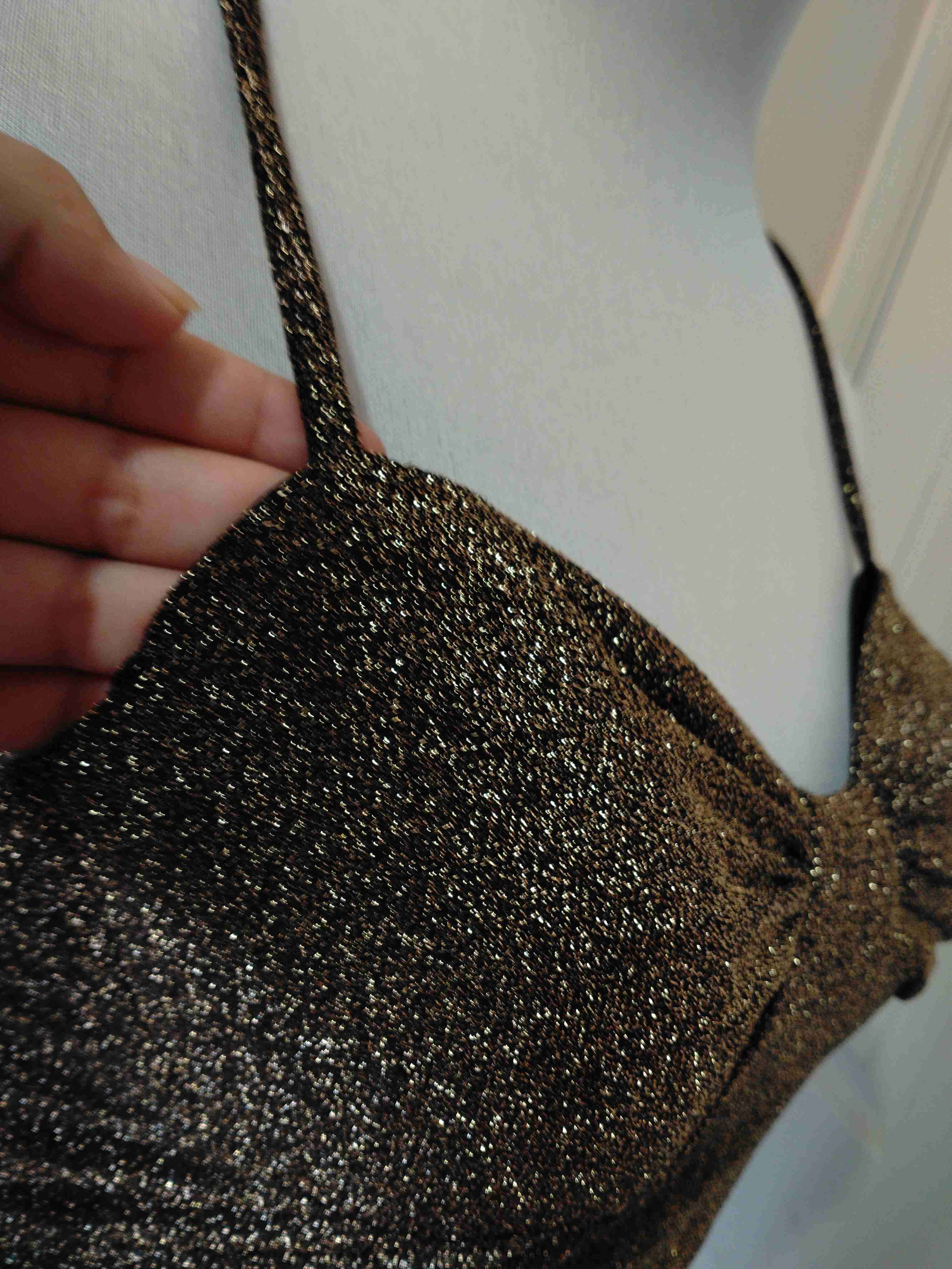 Vestido largo dorado brillante - miniatura 5