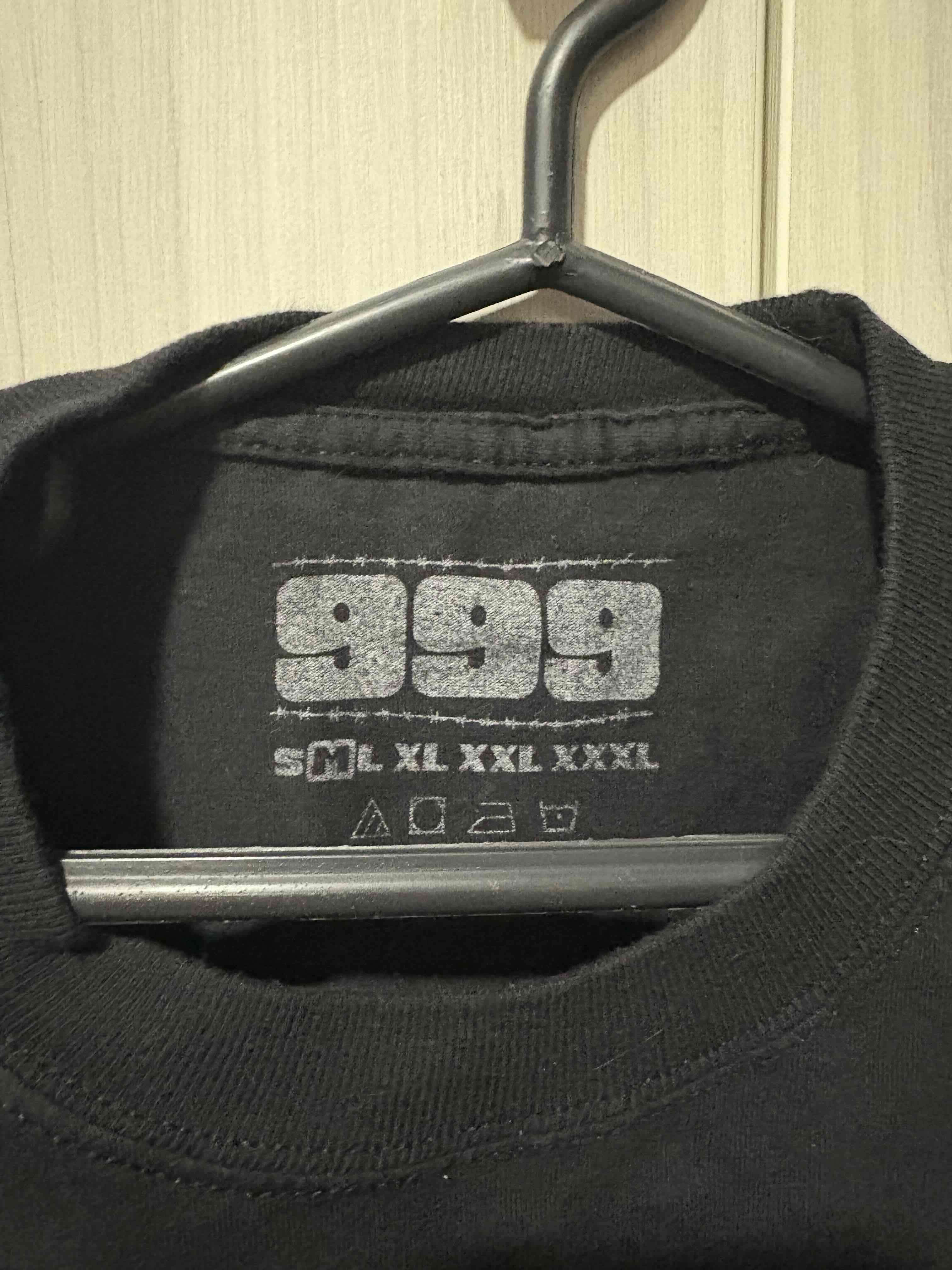 Polera negra - miniatura 3