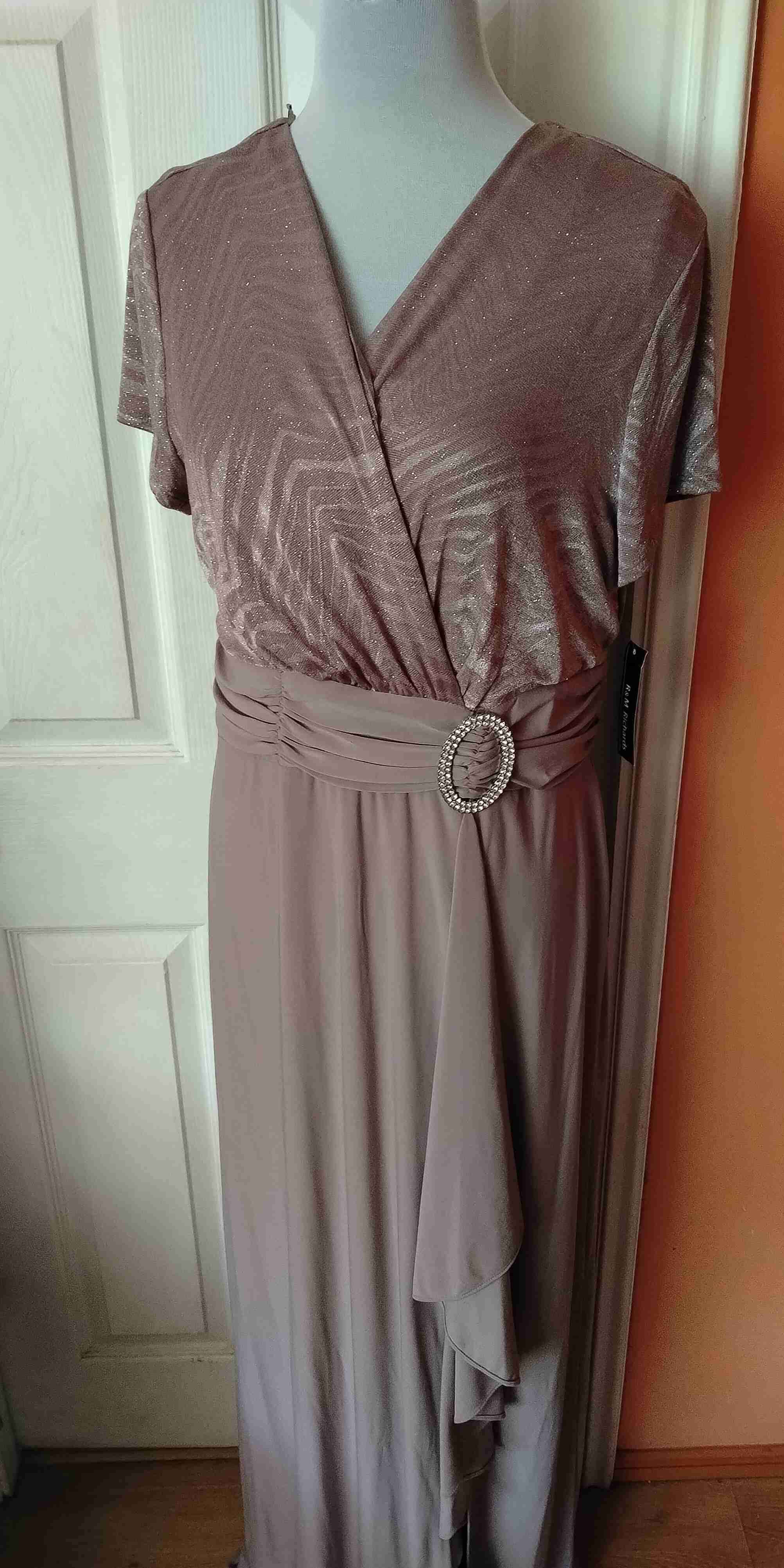 Vestido largo elegante rosa - miniatura 2