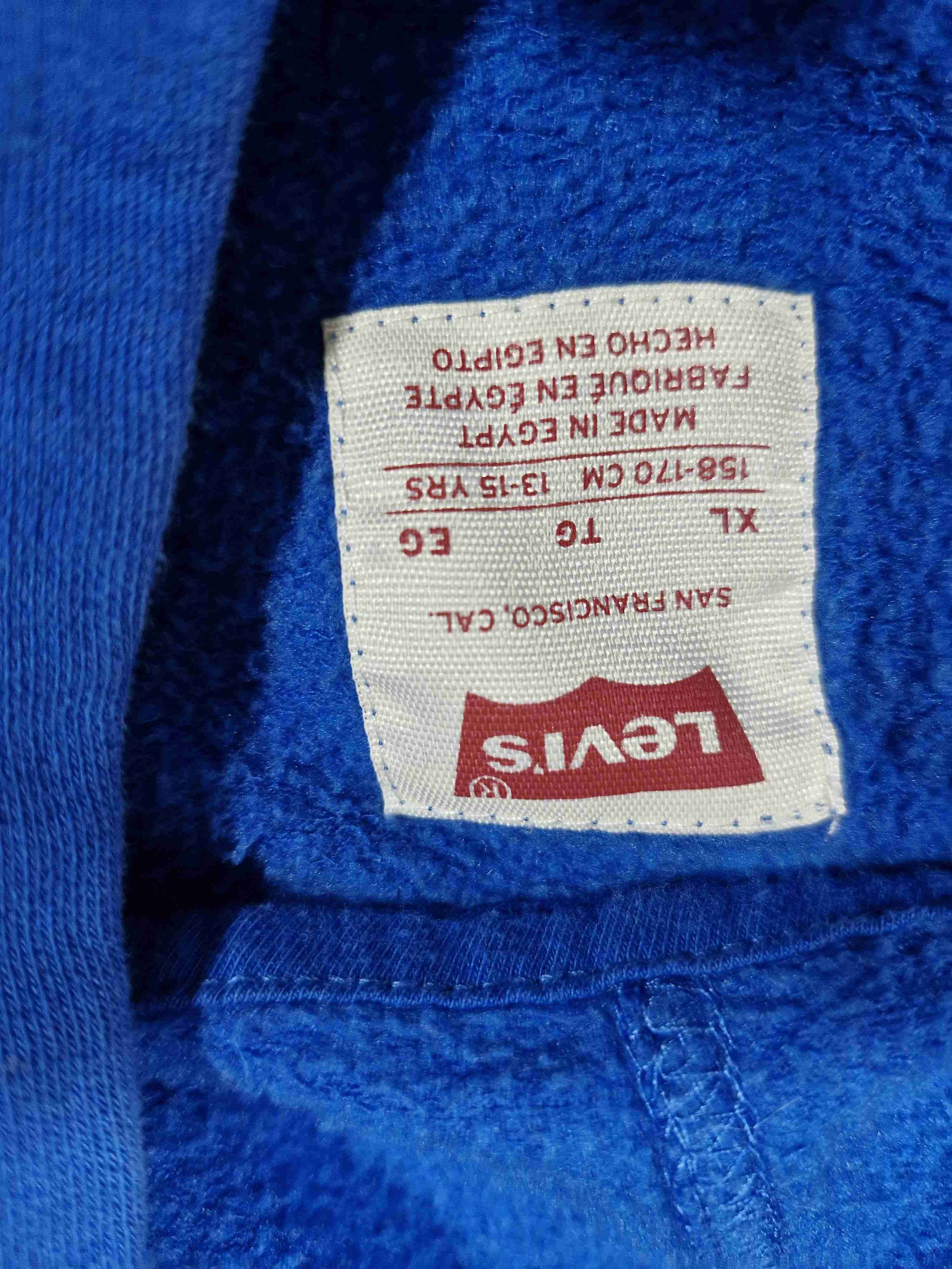 Polerón azul Levi's con capucha - miniatura 2