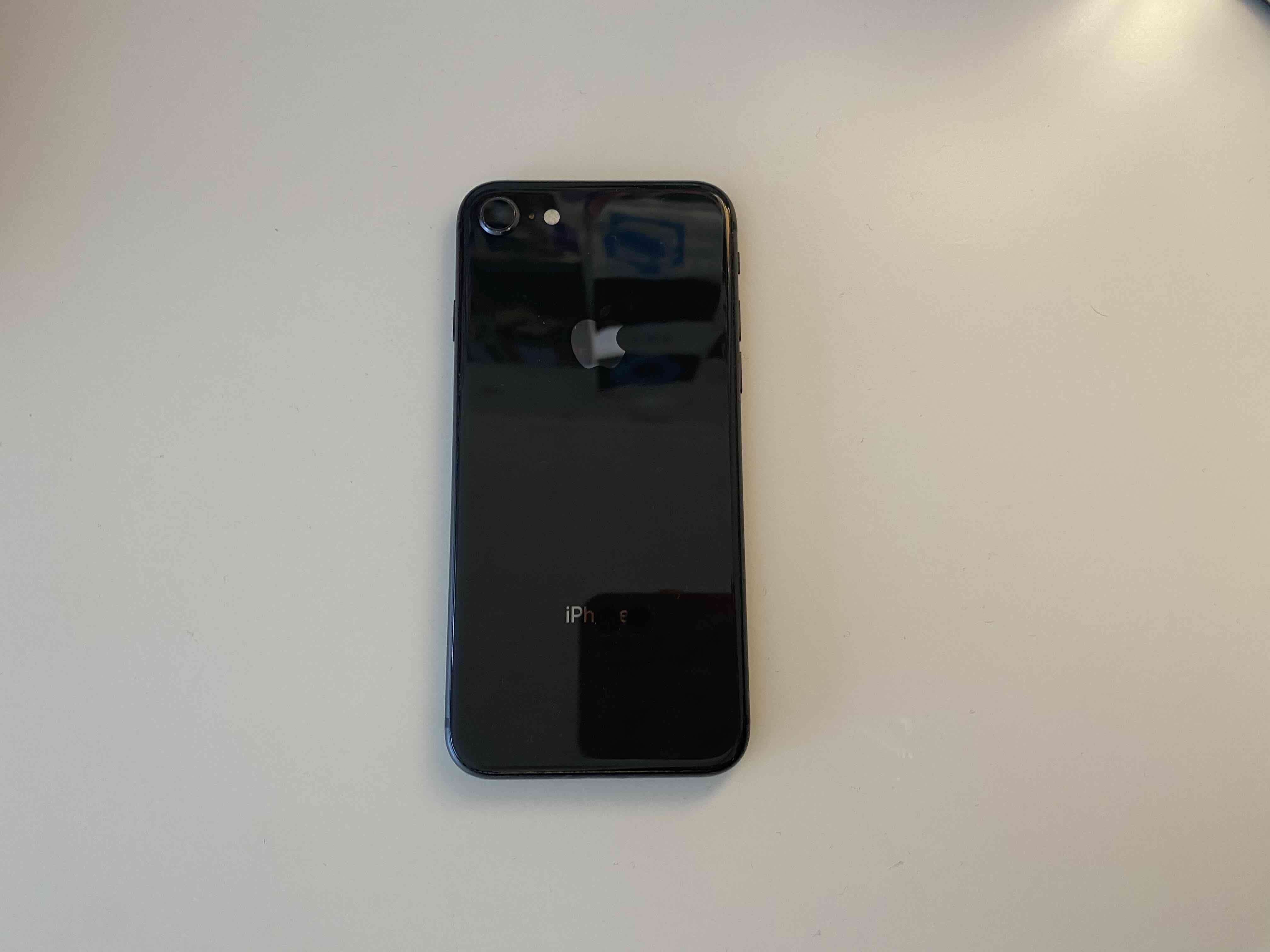 iPhone 8 - miniatura 2