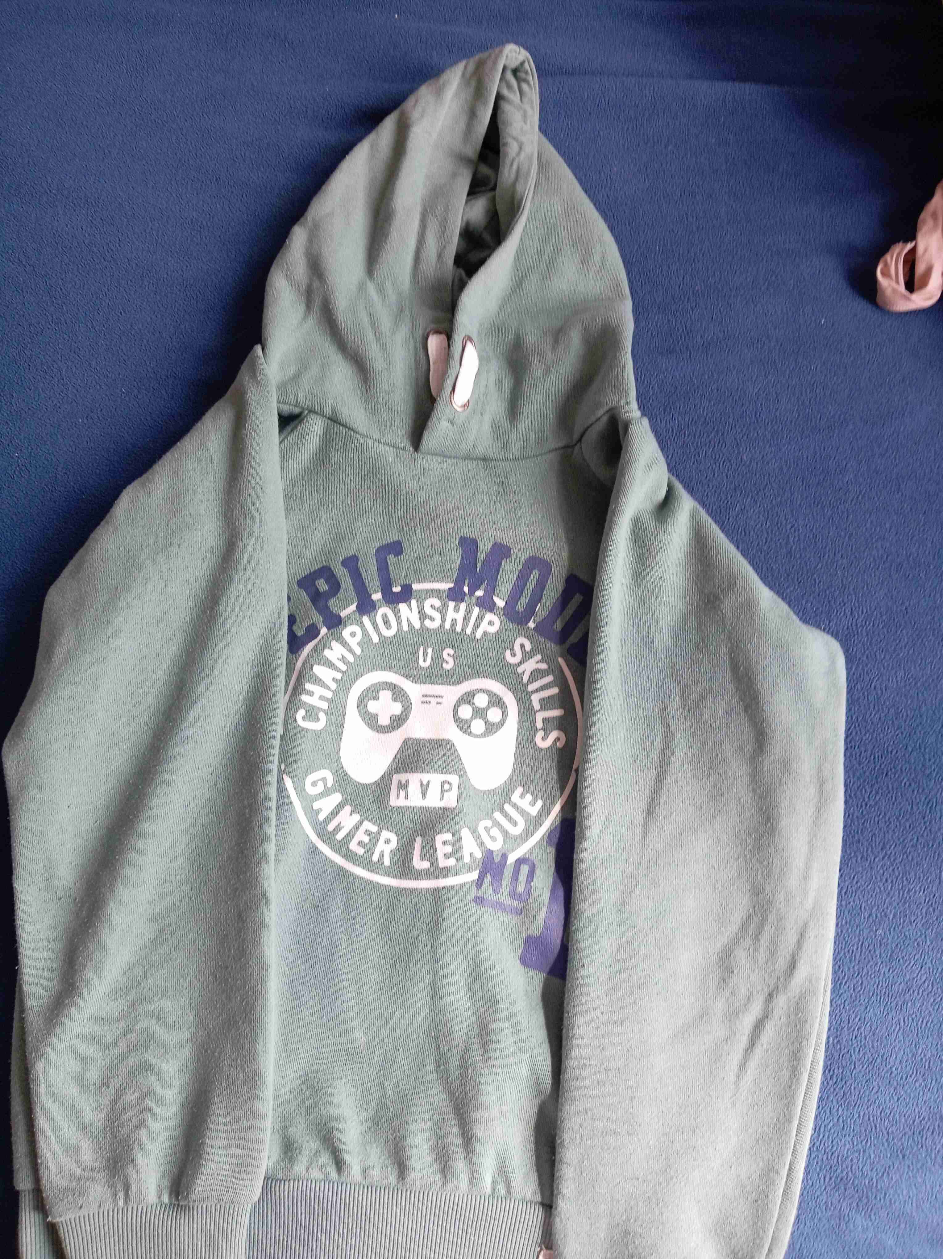 Polerón verde con capucha Gamer League - miniatura 1