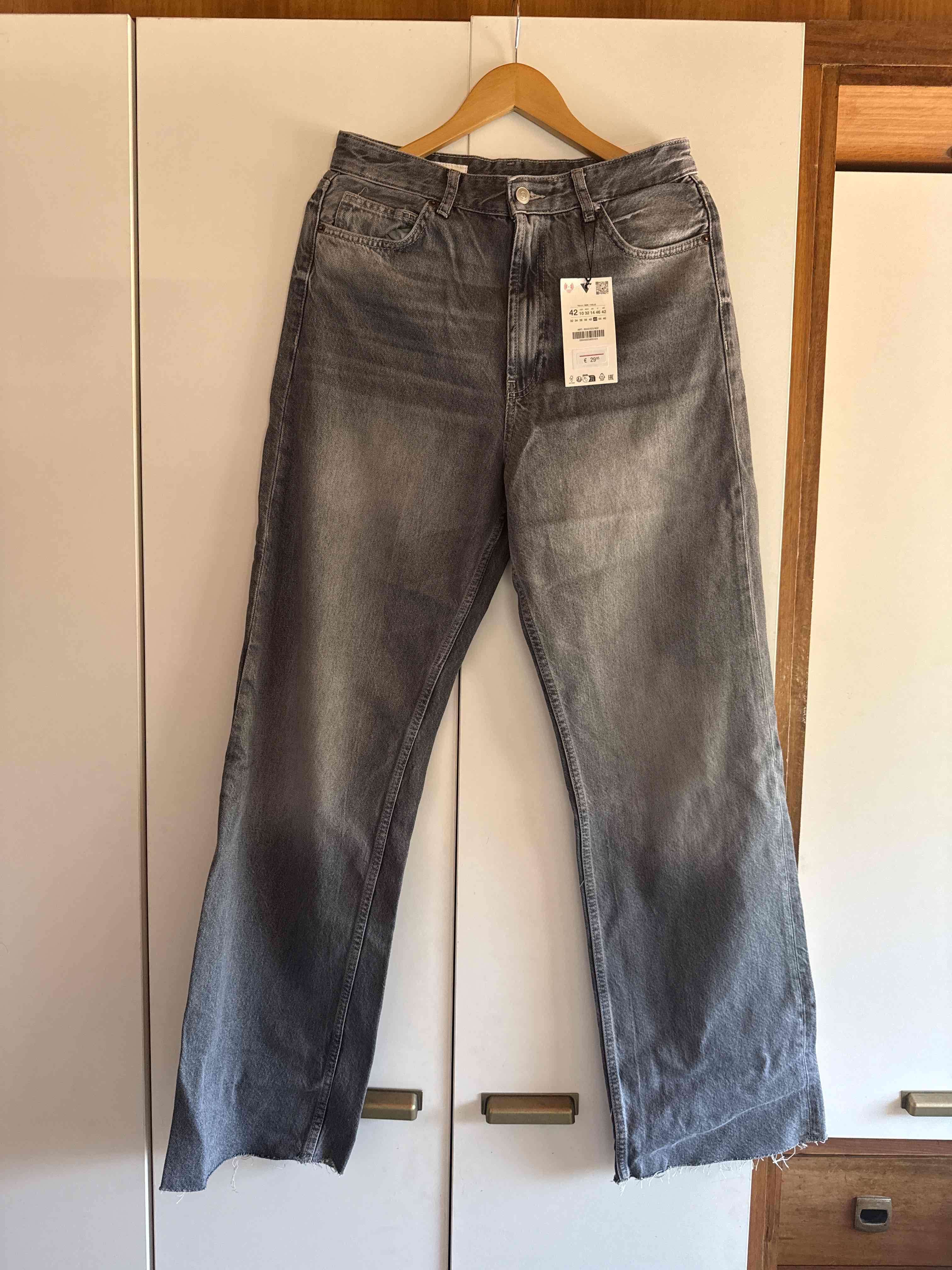 Jeans gris Zara wide leg tiro alto talla 42 - miniatura 1