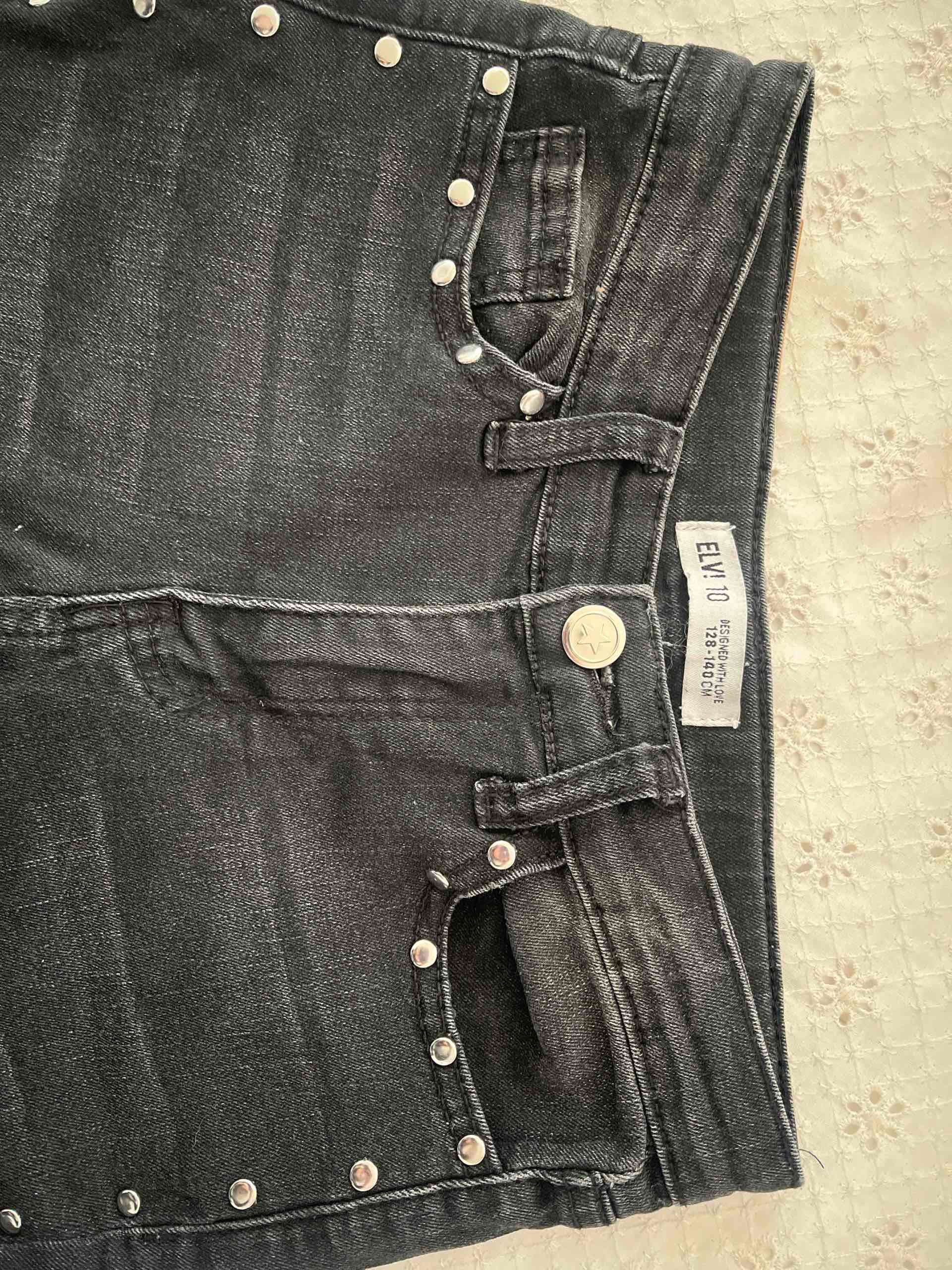 Jeans negros con tachas 10 - miniatura 4