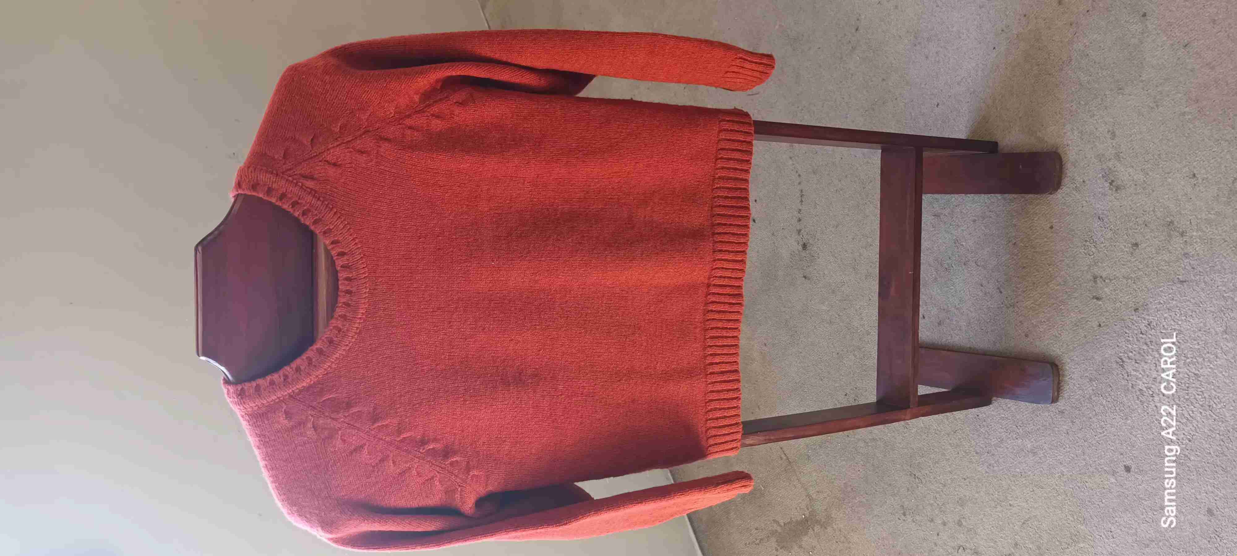 Suéter tejido color ladrillo - miniatura 1