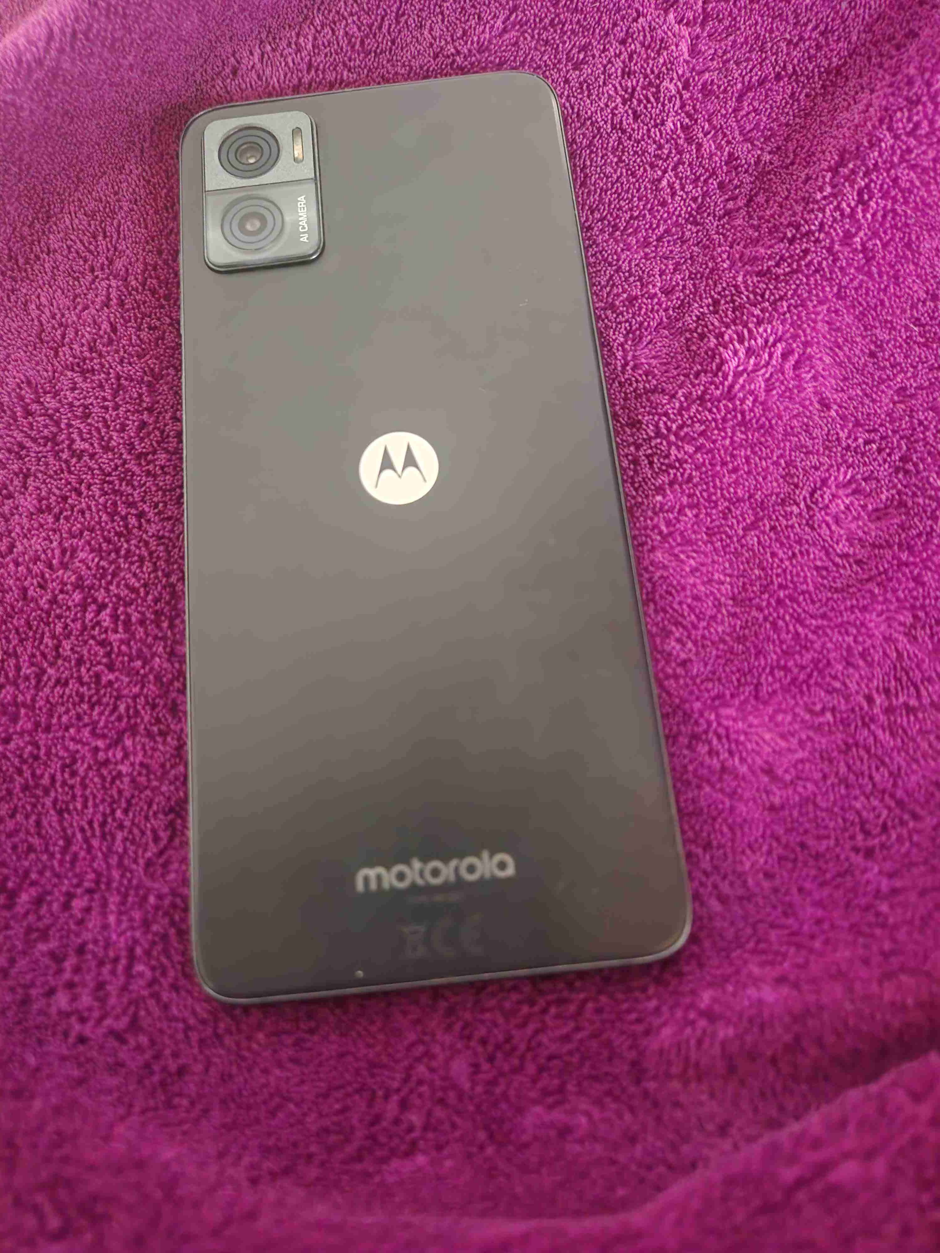 Celular Motorola negro i22 - miniatura 1