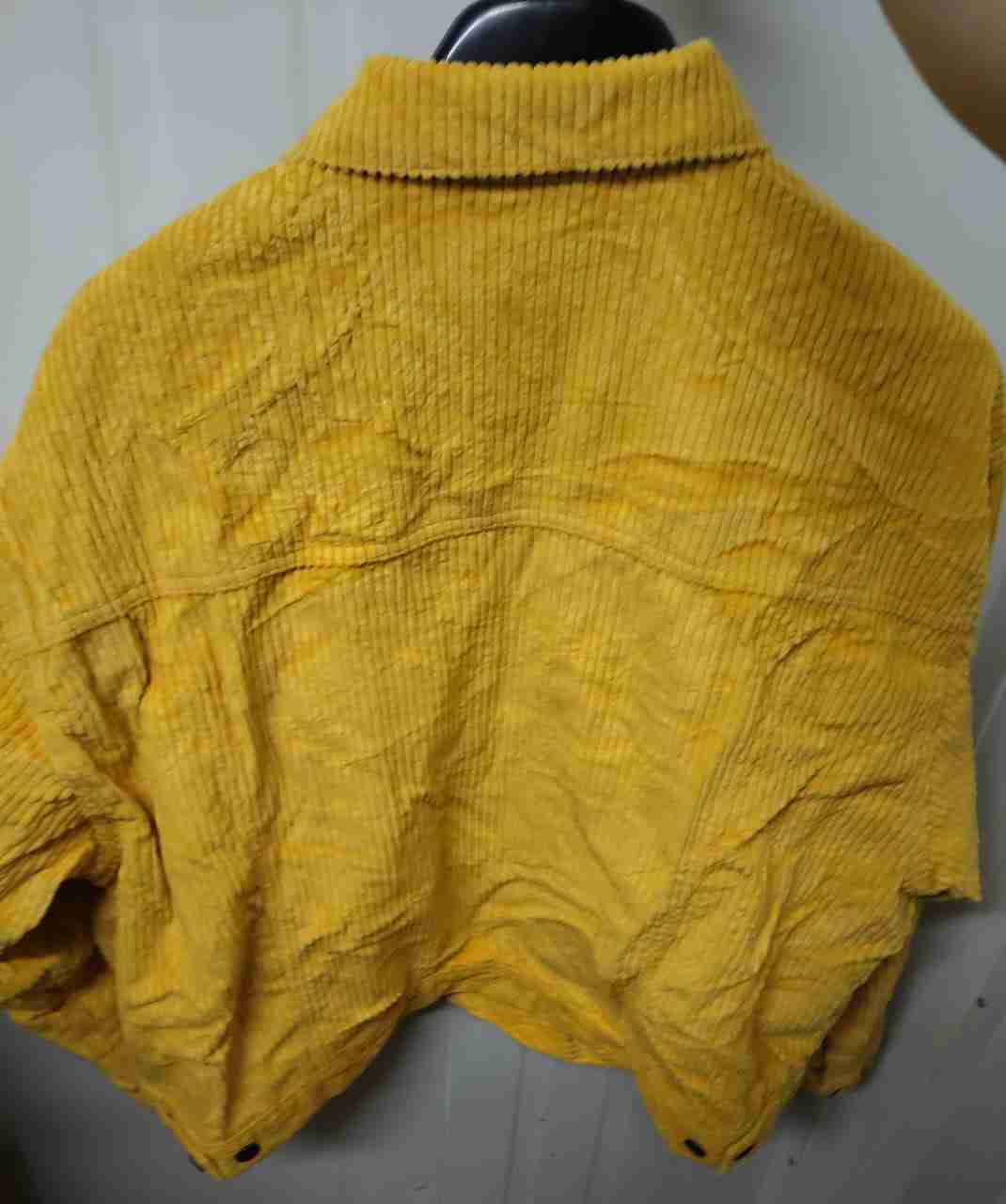 Chaqueta amarilla Levi's x los Simpson - miniatura 2