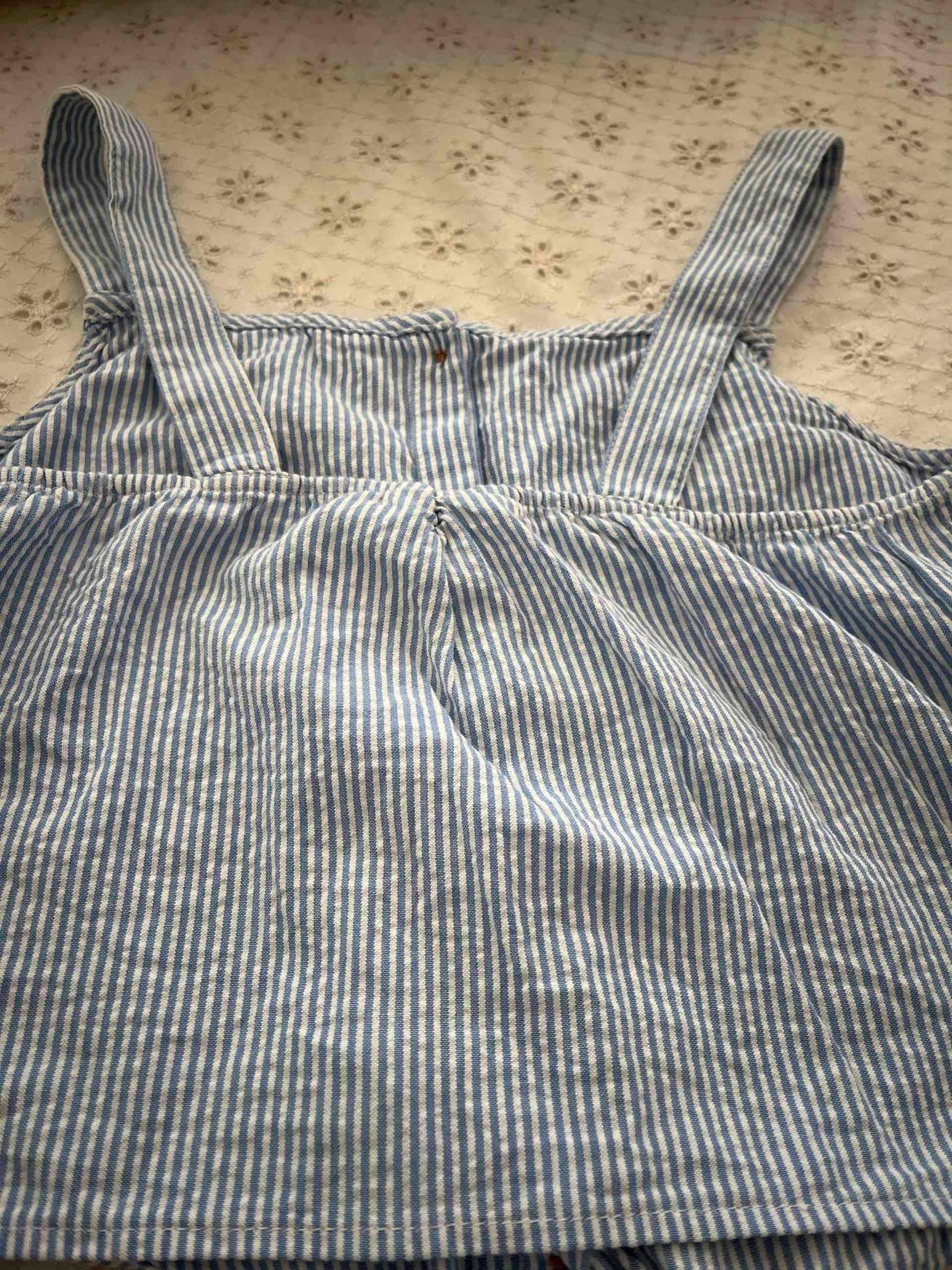 Conjunto rayado blusa y shorts talla 10 - miniatura 4