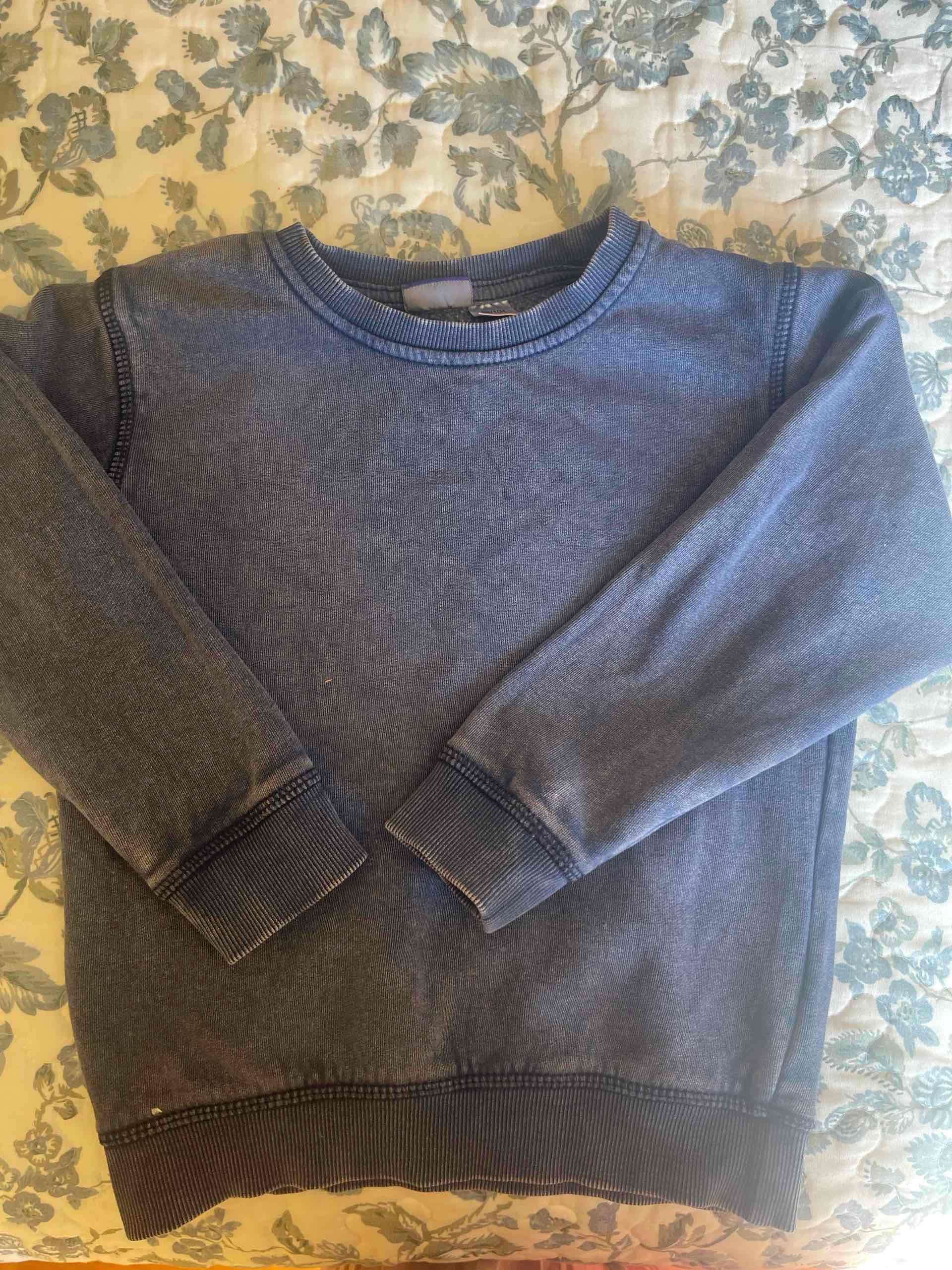 Polerón gris con estampado y azul - miniatura 3