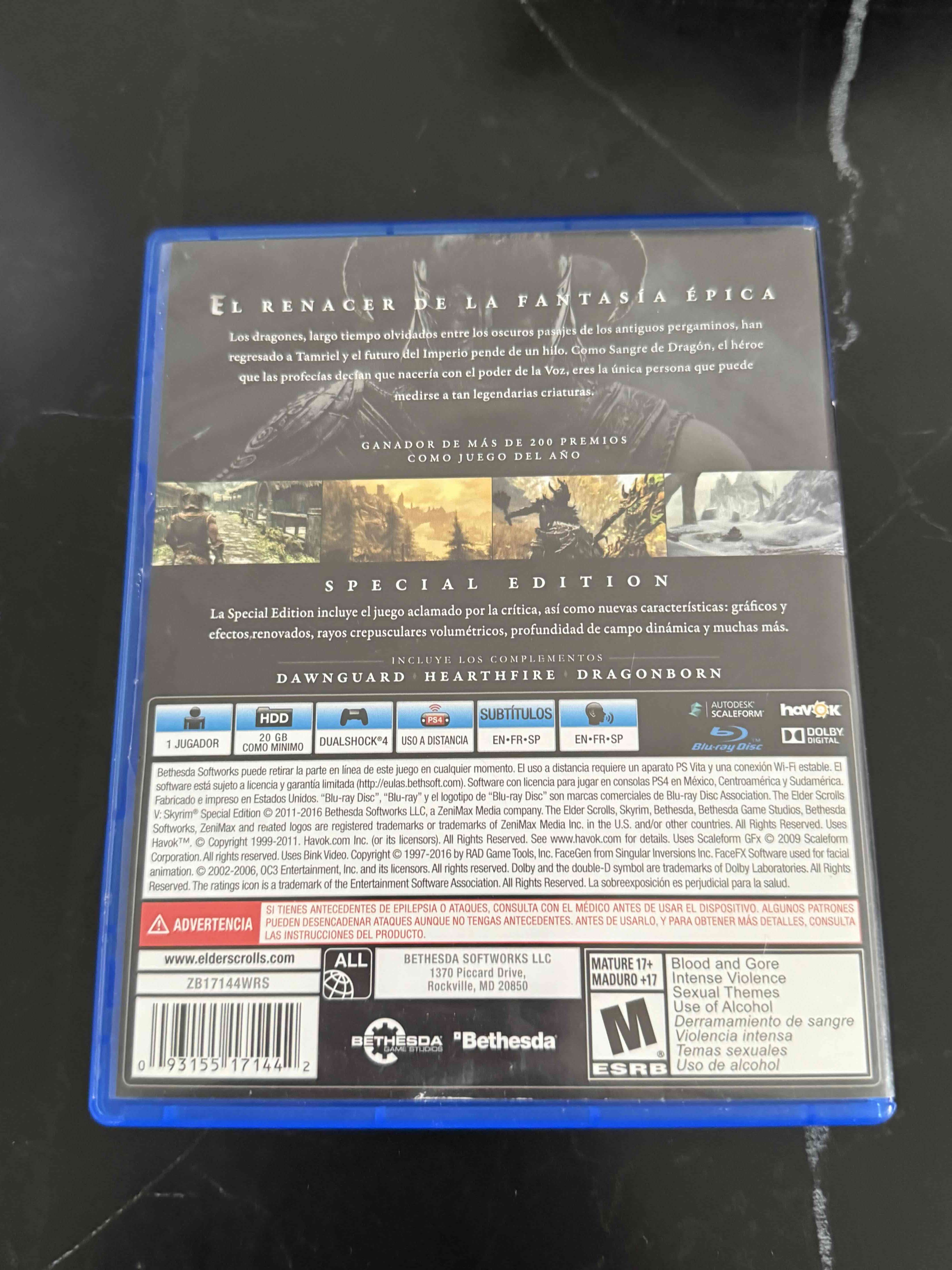 Juego PS4 Skyrim Edición Especial - miniatura 2