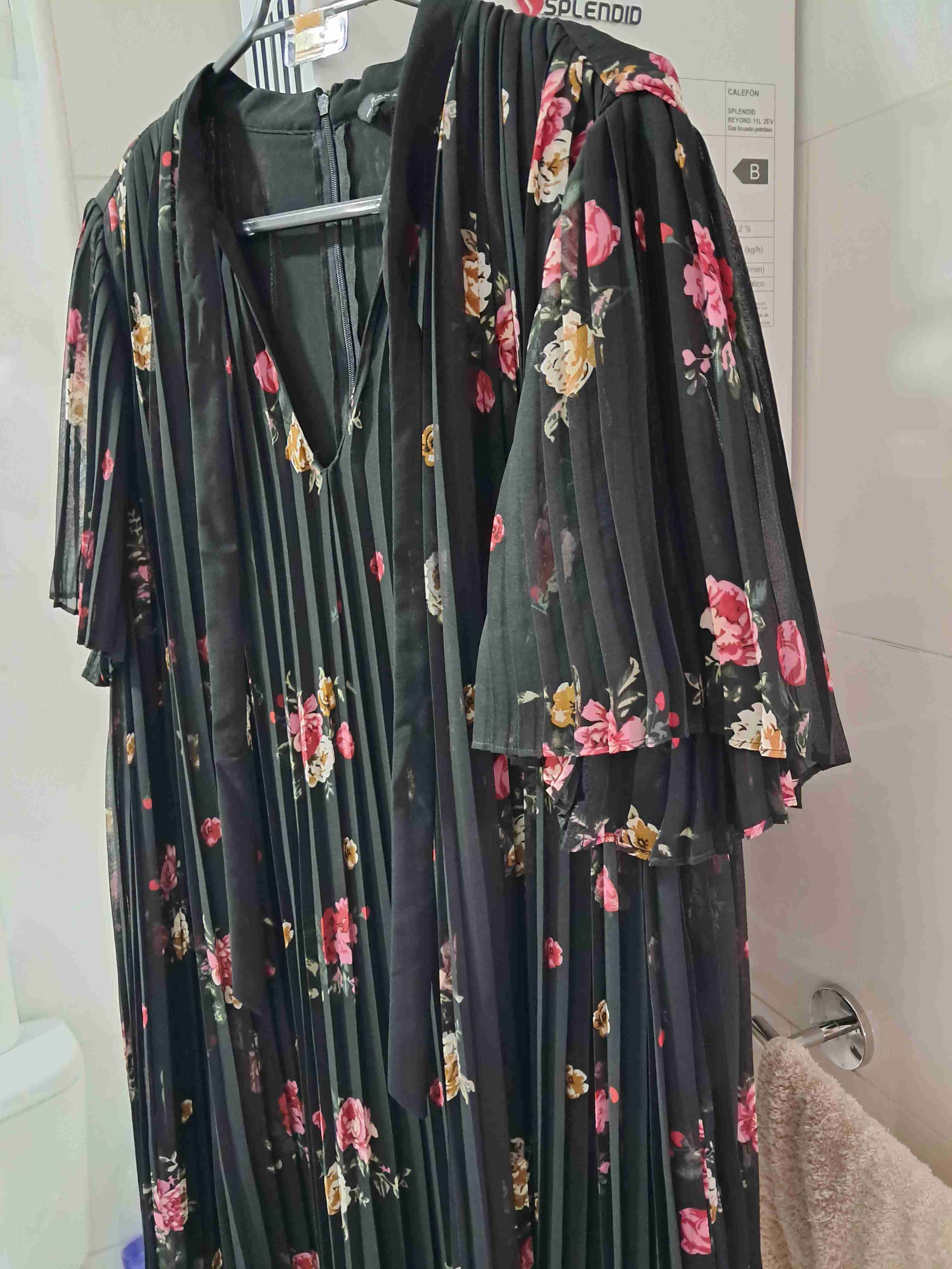 Vestido Floral Plisado Zara - miniatura 3