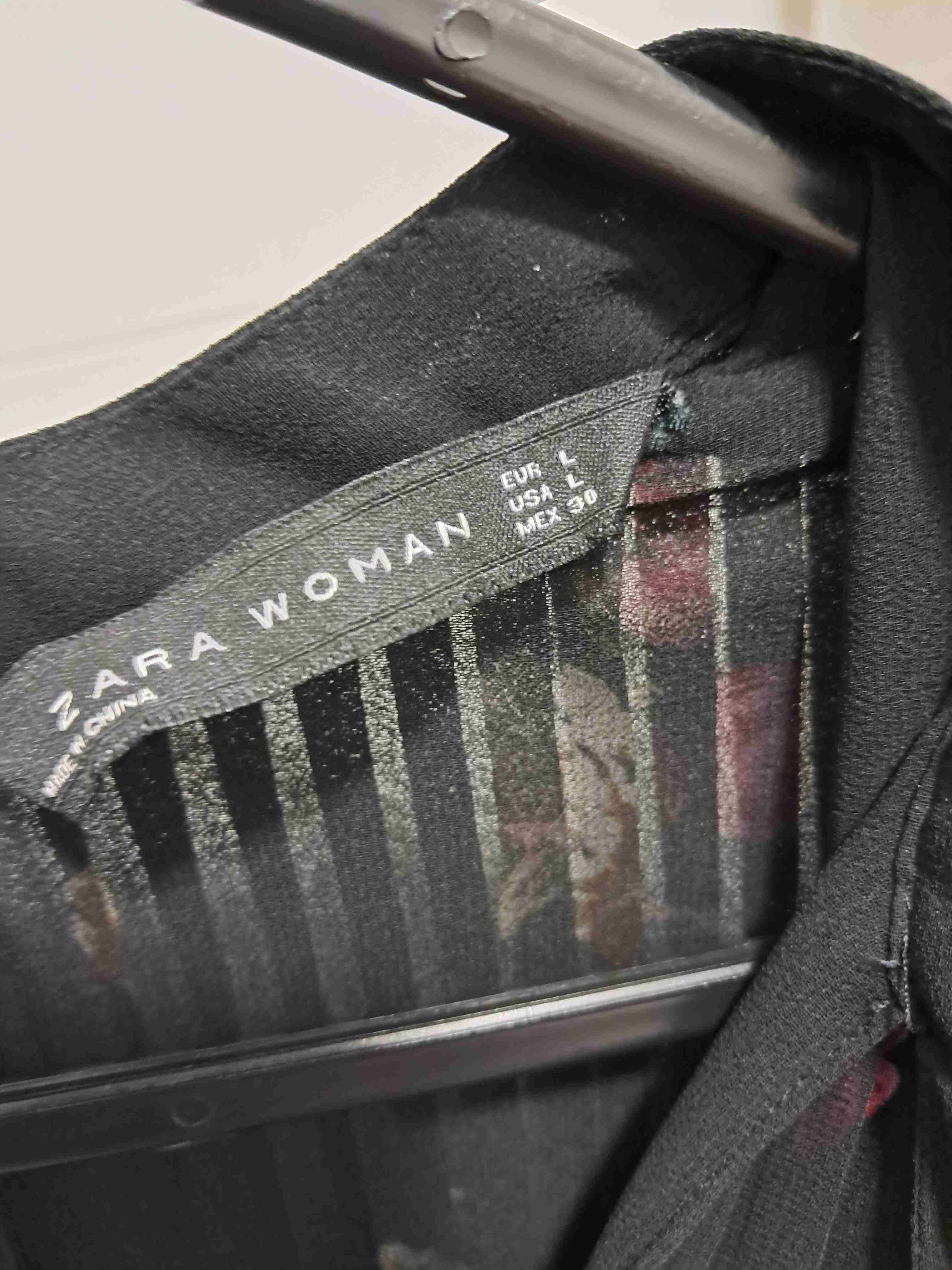 Vestido Floral Plisado Zara - miniatura 6