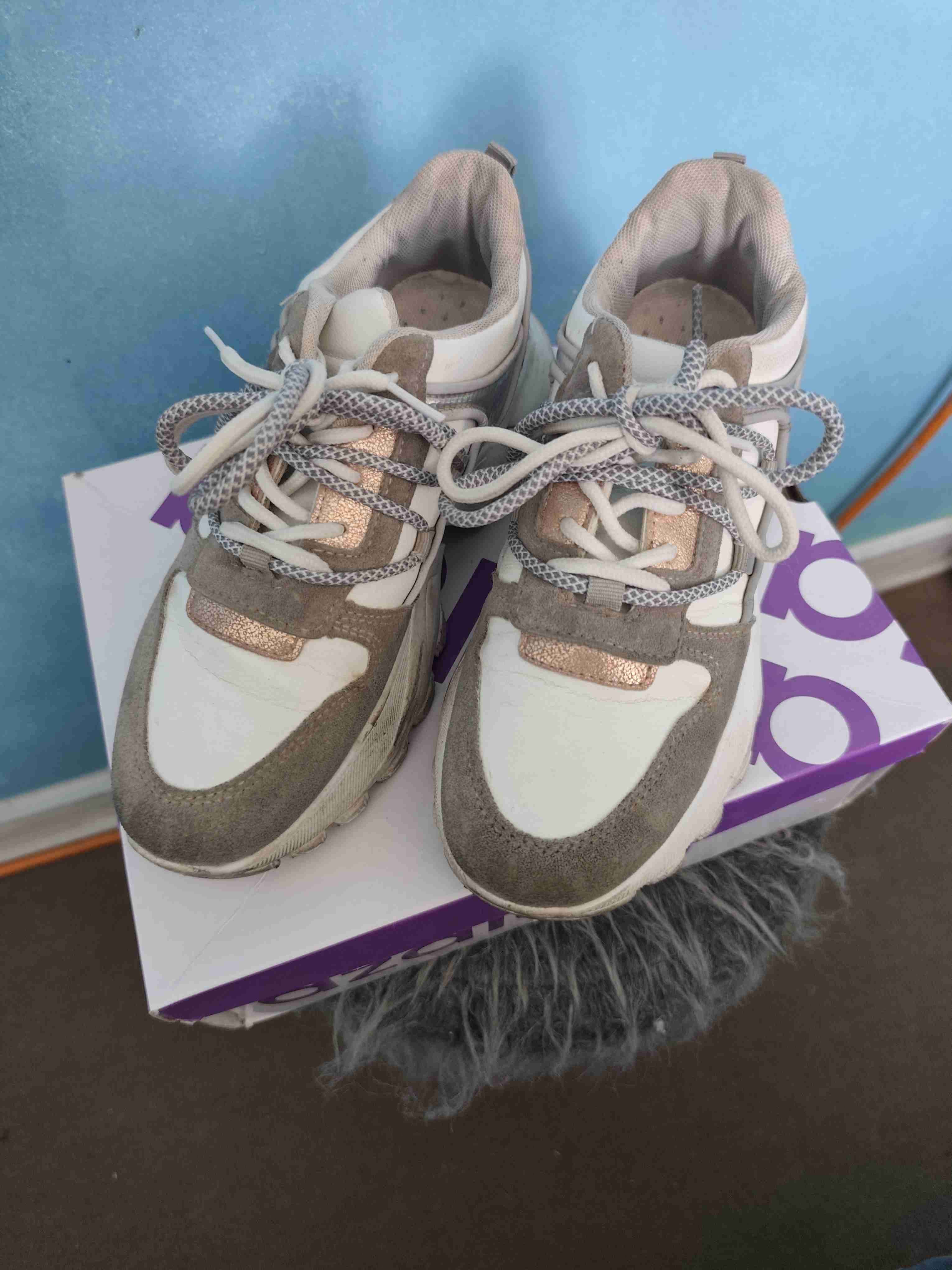 Zapatillas deportivas beige y blancas, Azaleia - miniatura 1