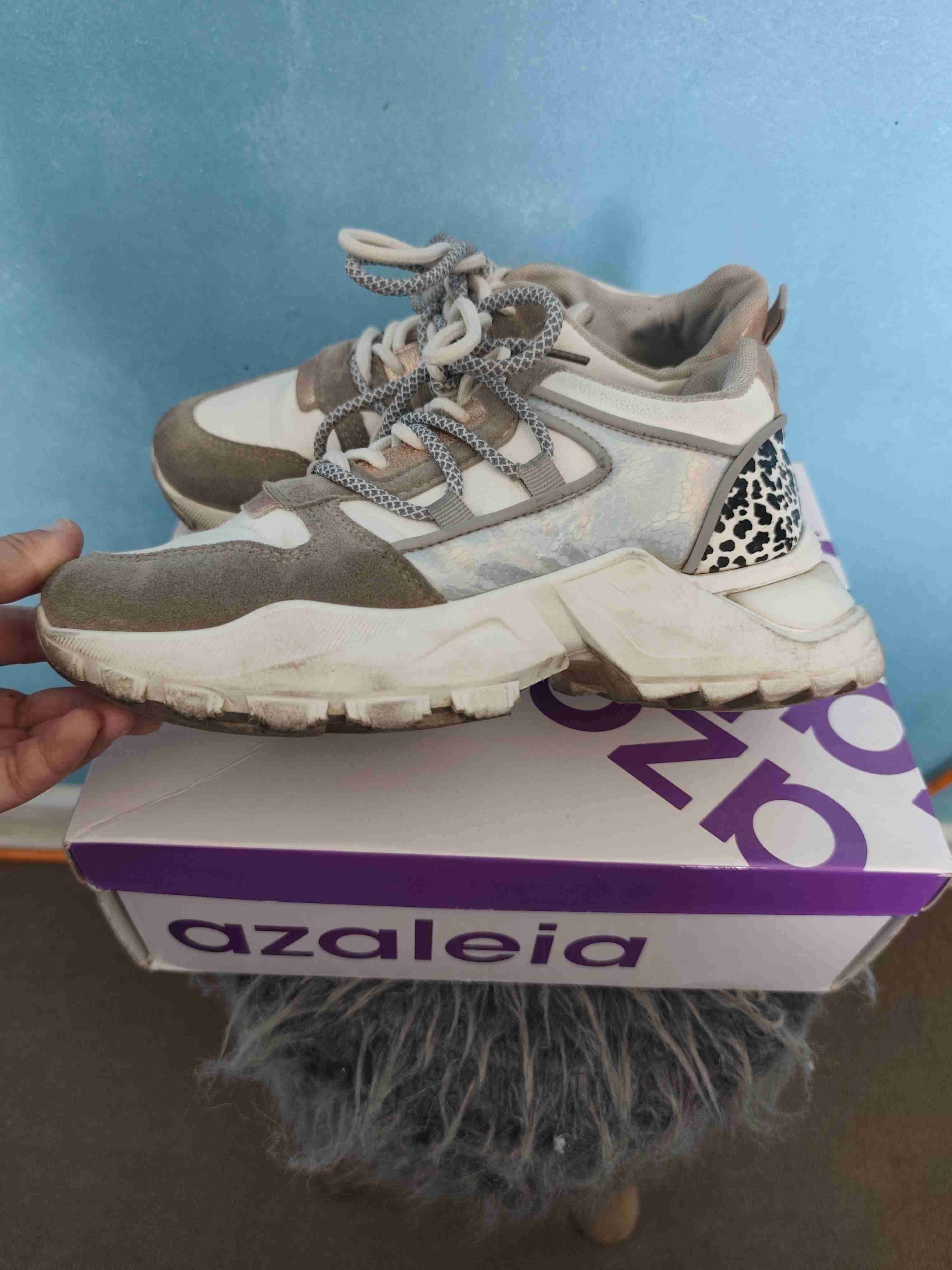 Zapatillas deportivas beige y blancas, Azaleia - miniatura 3