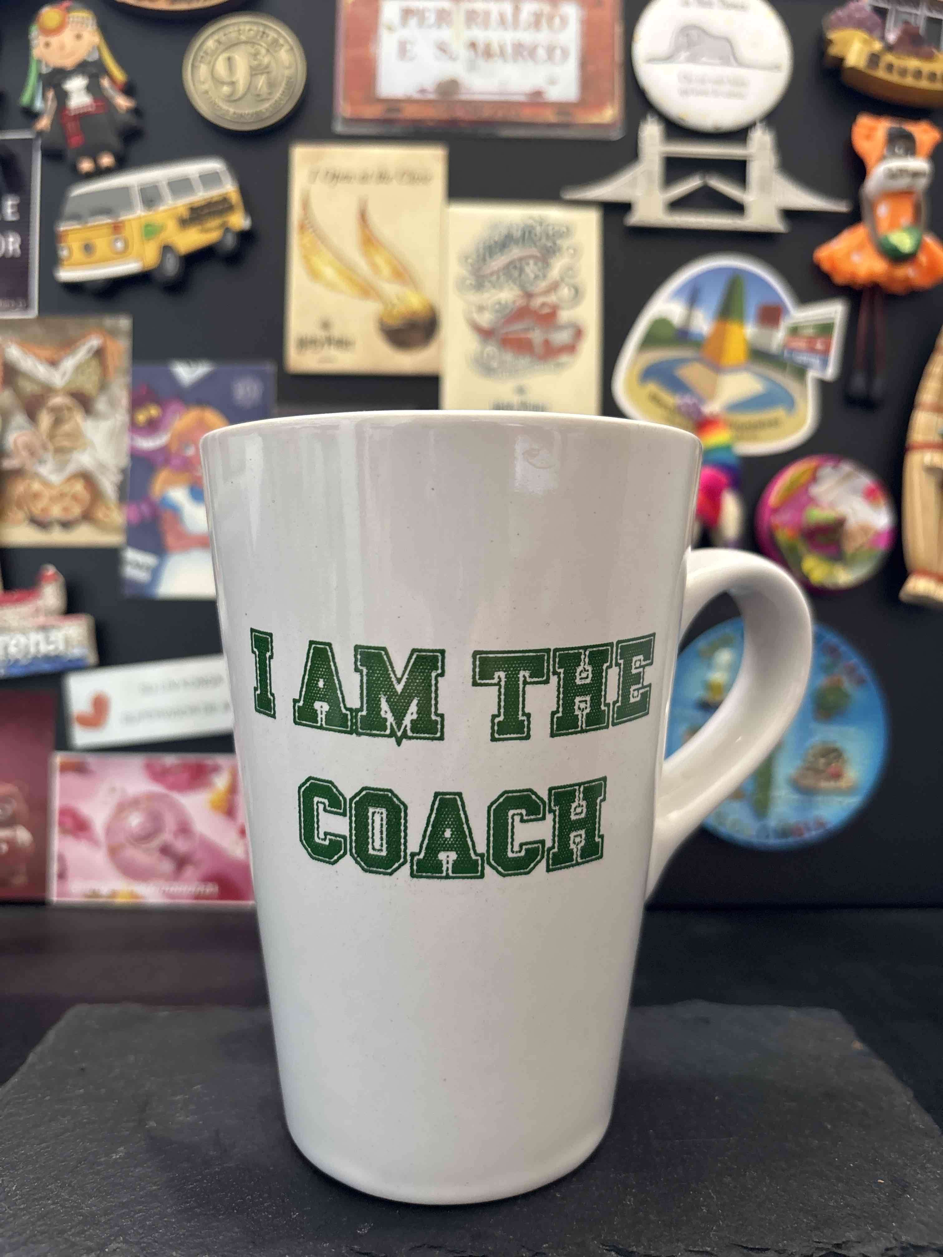 Taza blanca I Am The Coach