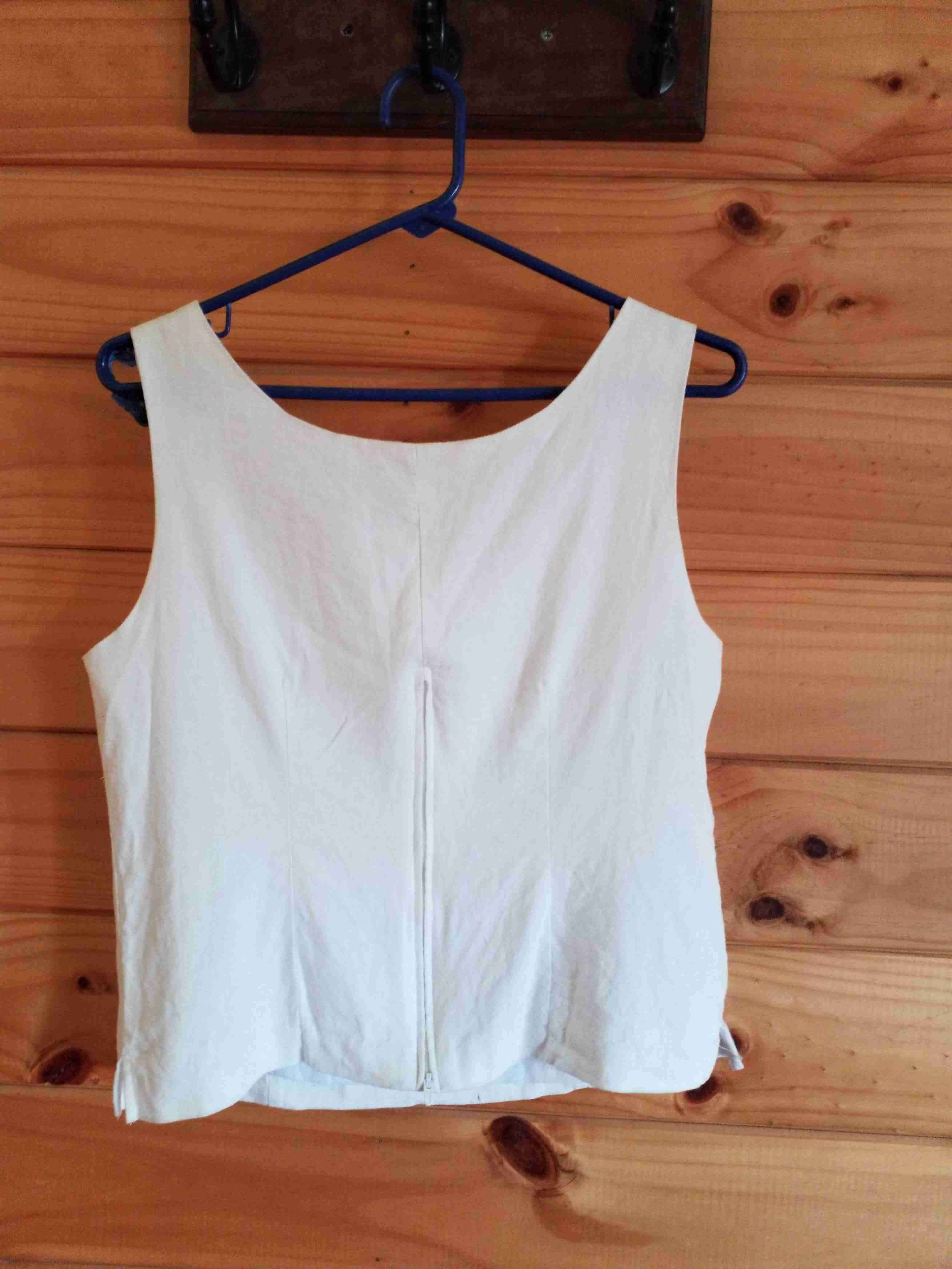 Top blanco sin mangas - miniatura 2