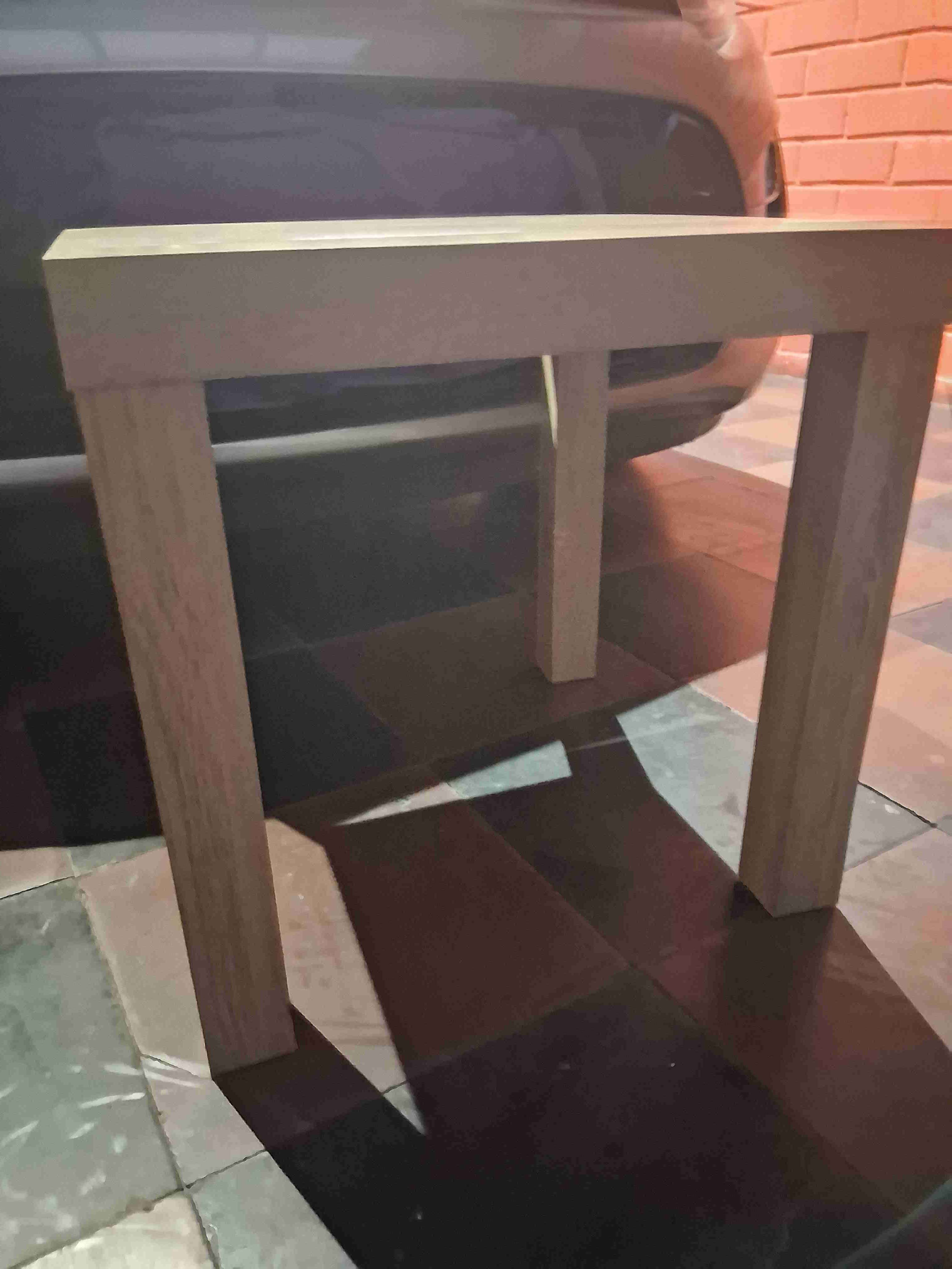 Mesa de madera cuadrada - miniatura 2