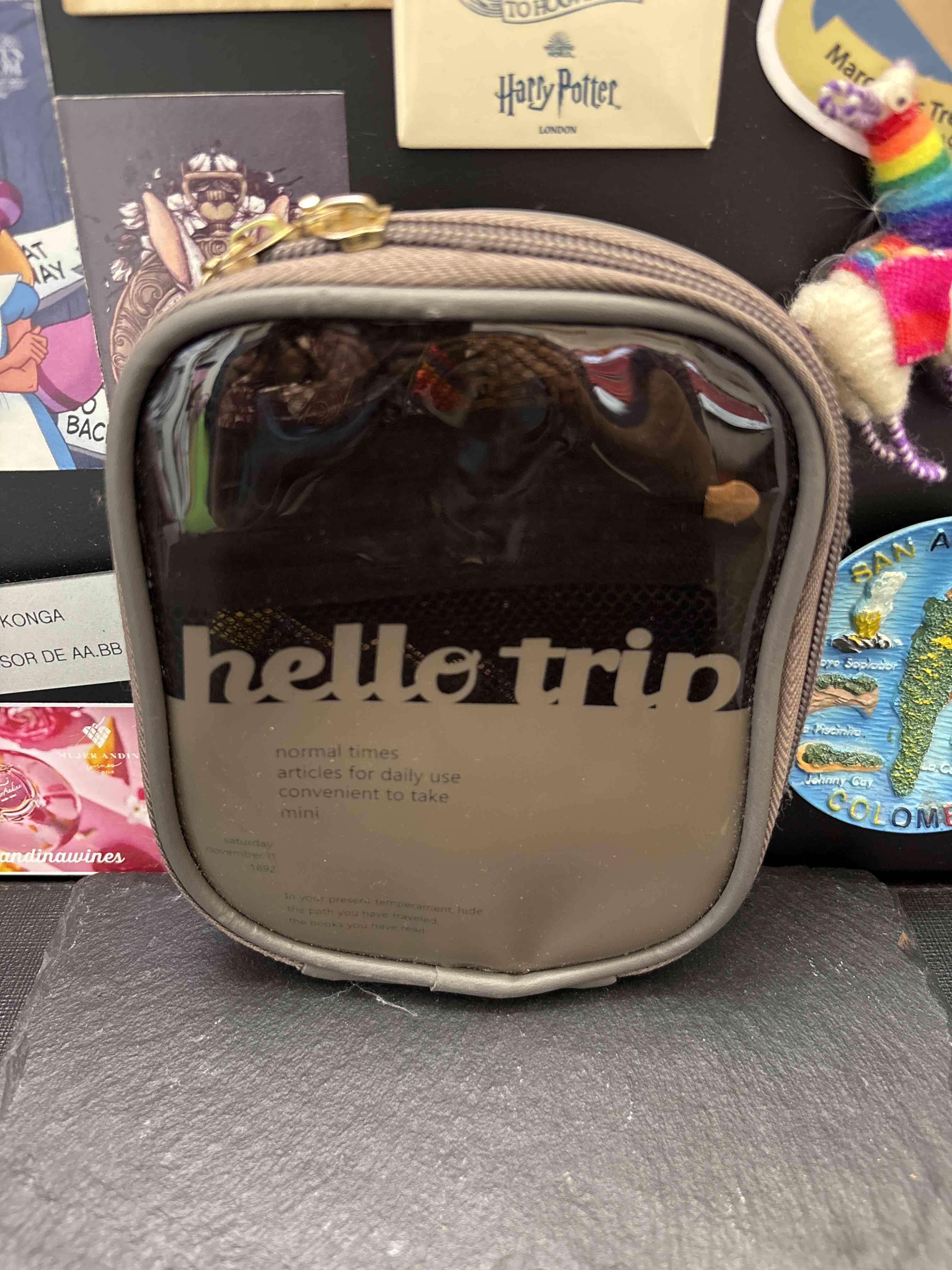 Estuche de viaje "Hello Trip"