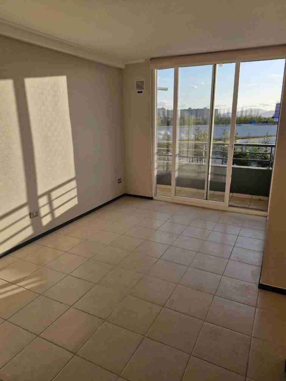 Se arrienda departamento - miniatura 1