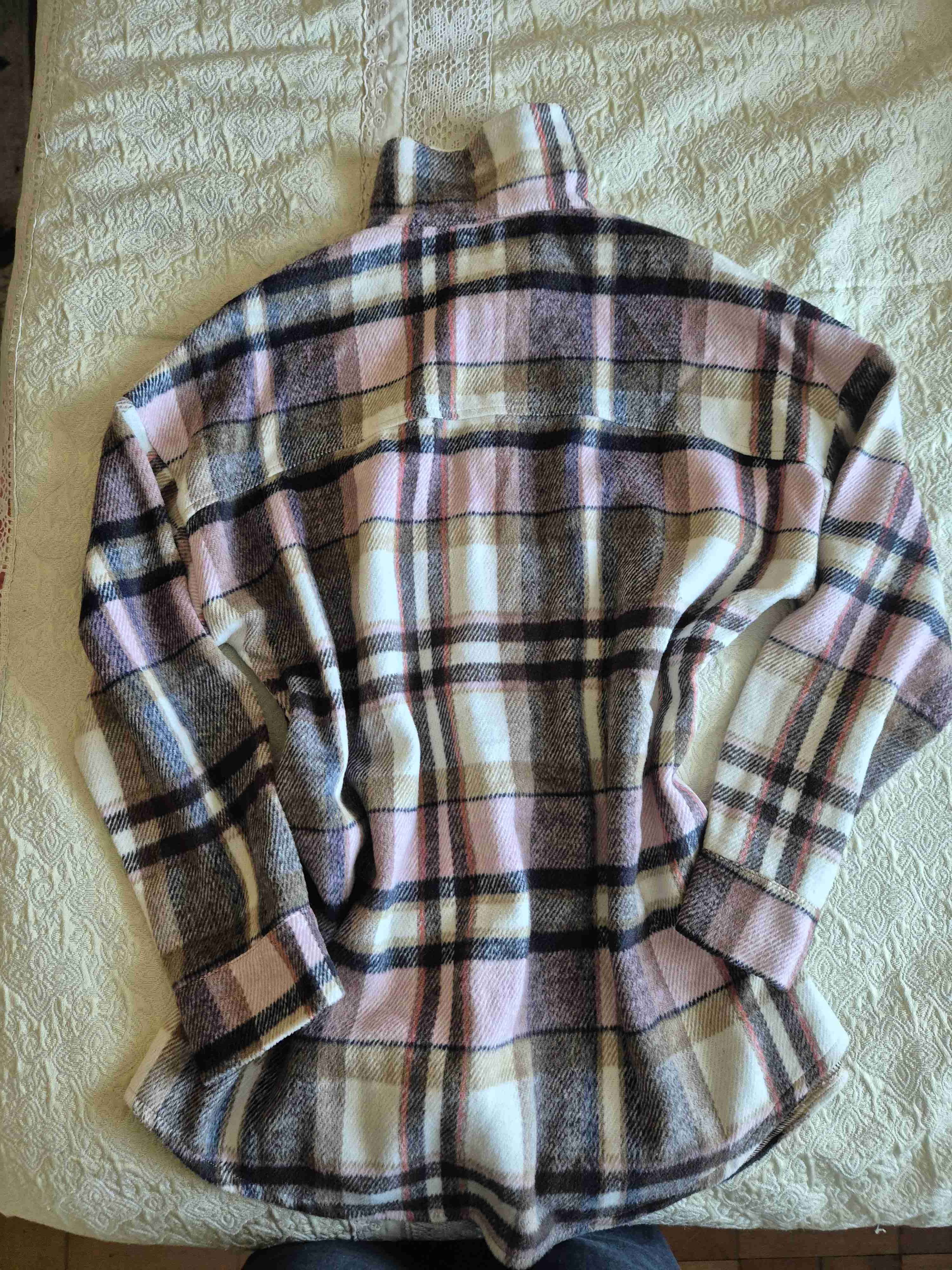 Camisa de cuadros estilo oversize - miniatura 3