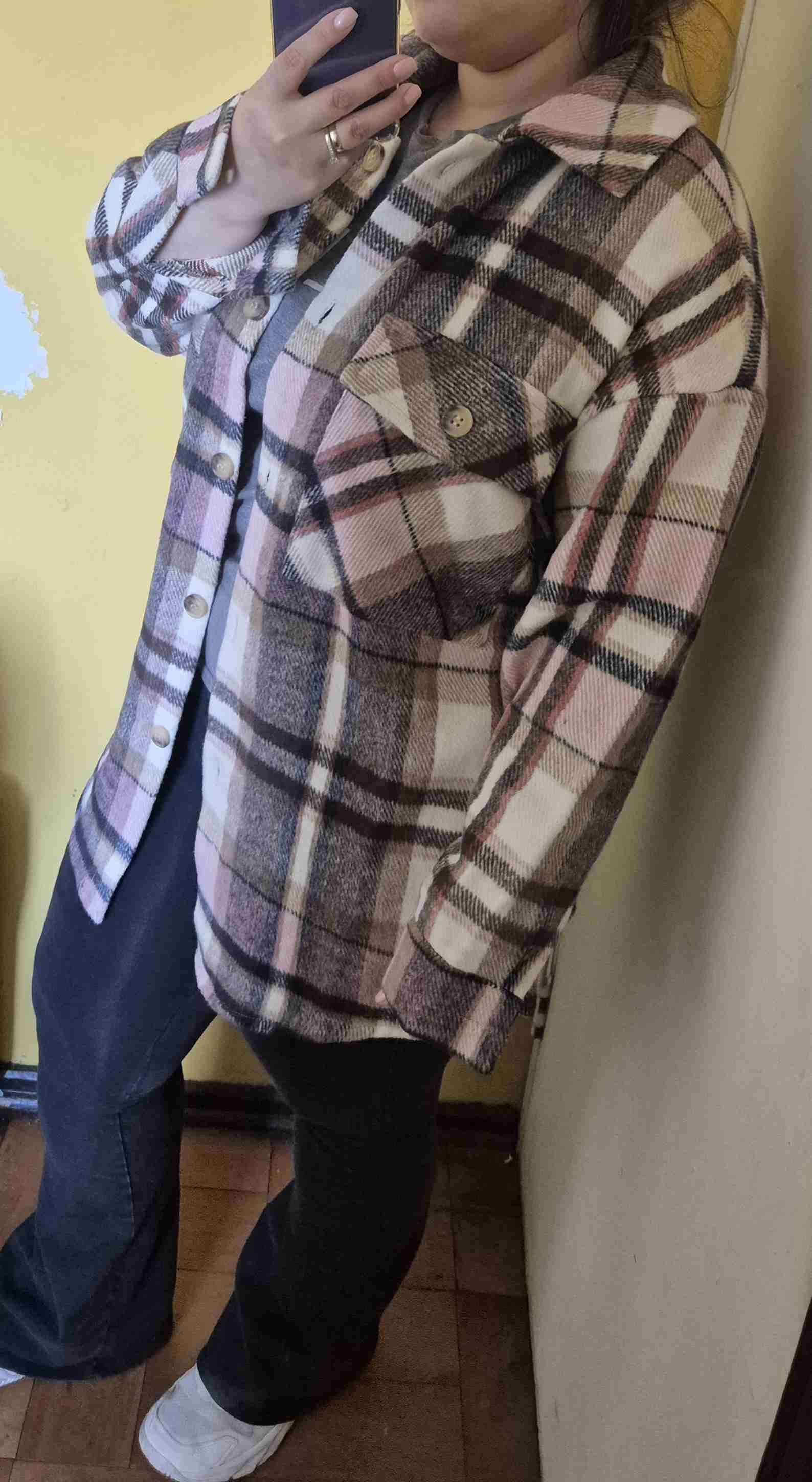 Camisa de cuadros estilo oversize - miniatura 4