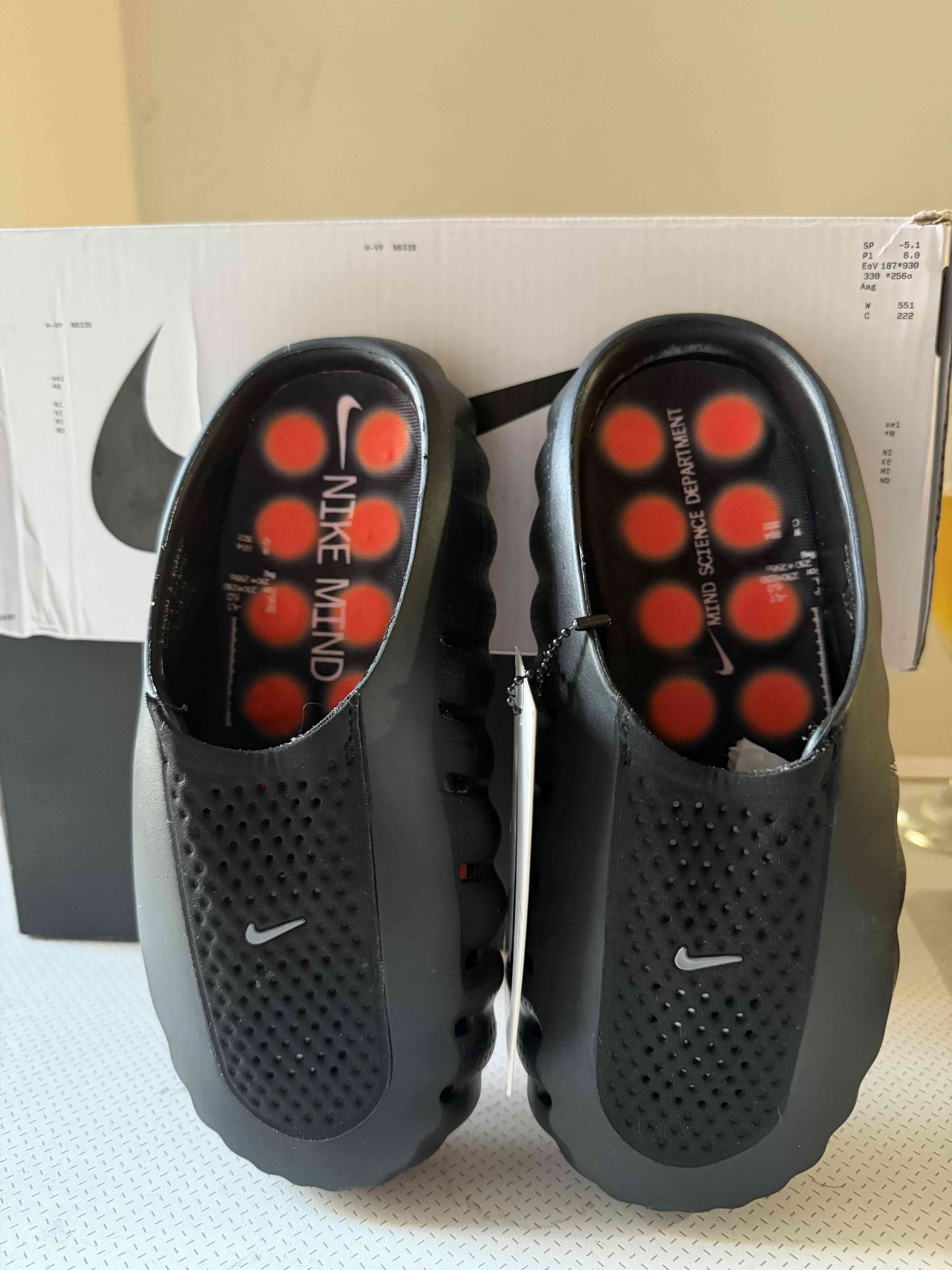 Zapatillas de descanso negras Nike - miniatura 3