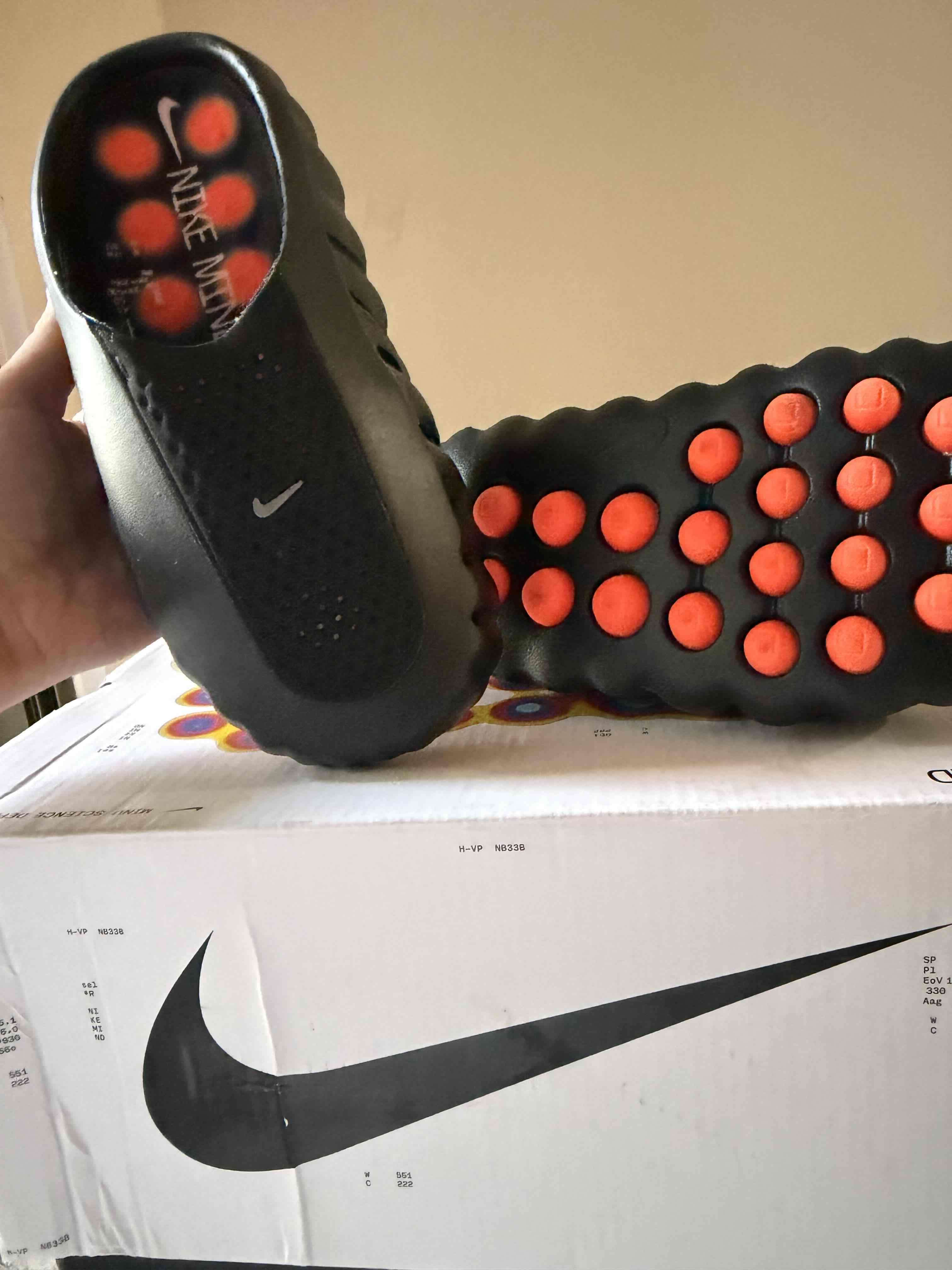 Zapatillas de descanso negras Nike - miniatura 5