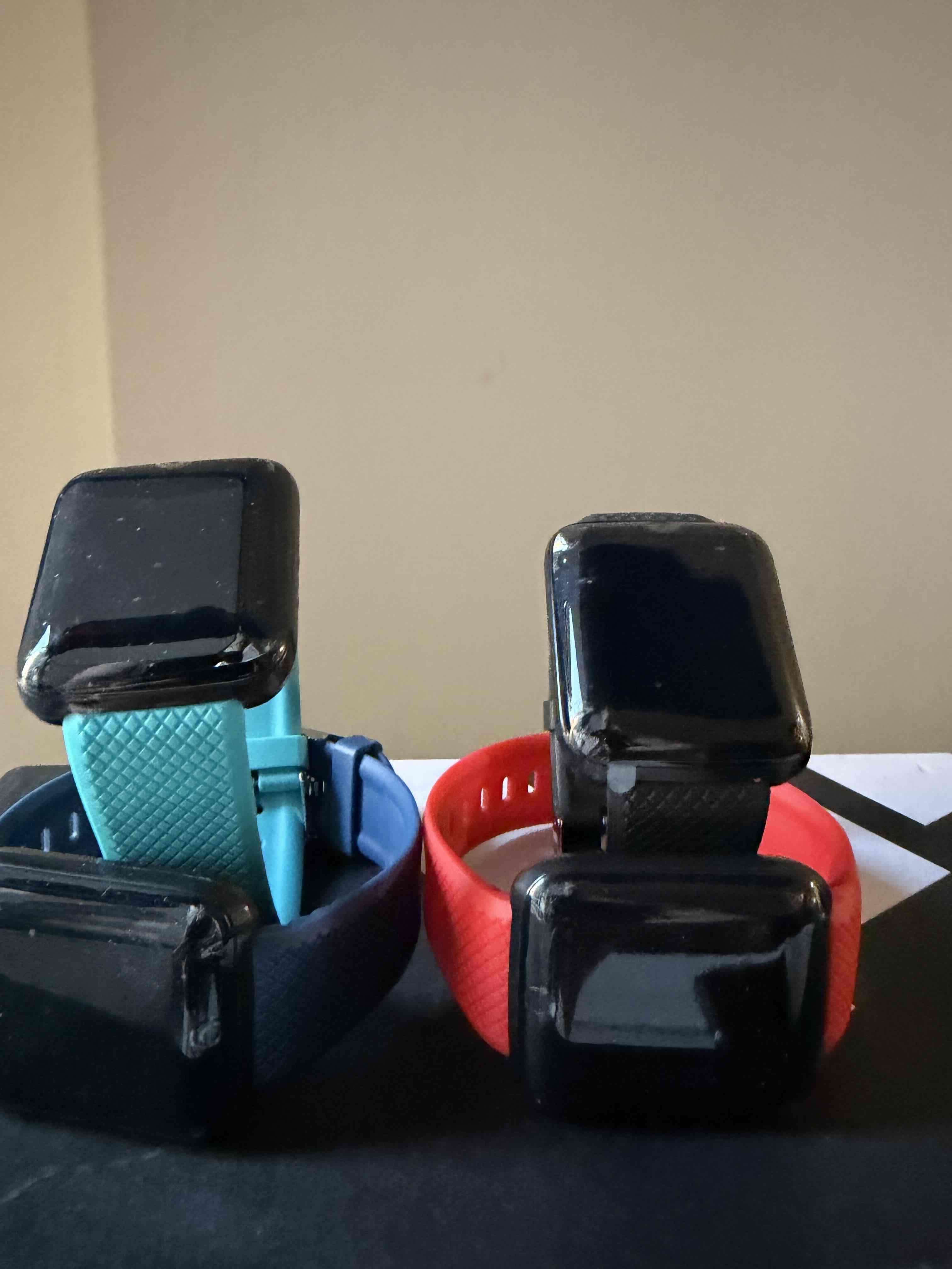 Relojes inteligentes variados colores - miniatura 2