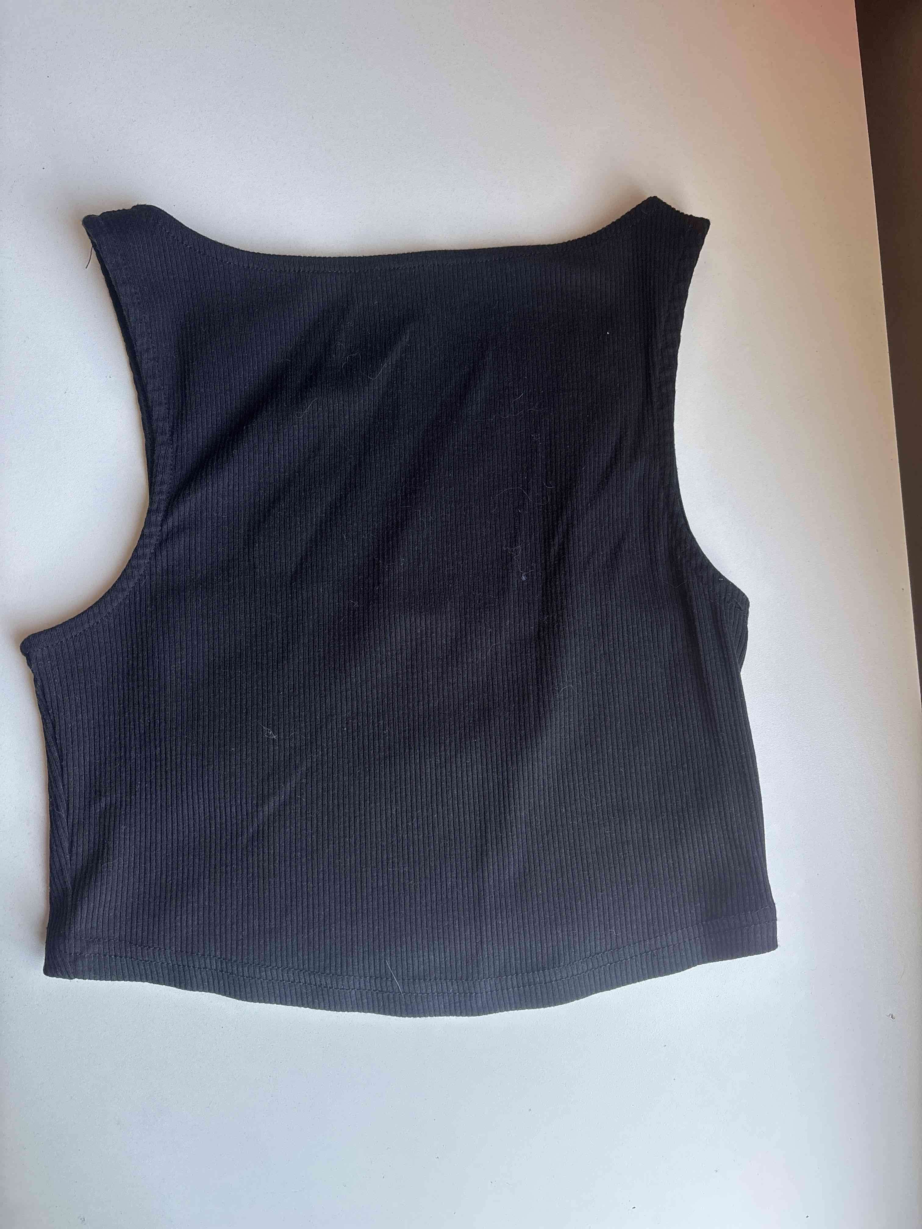 poleras sin mangas - miniatura 3