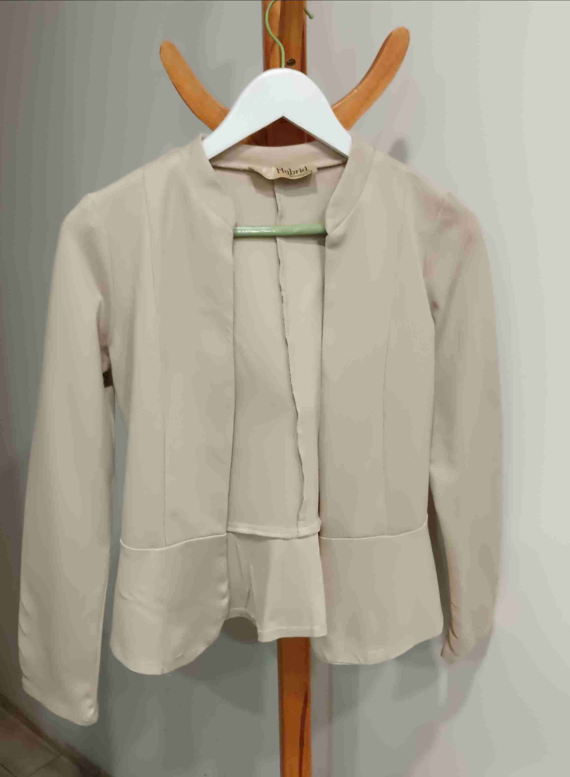 Blazer beige elegante - miniatura 1