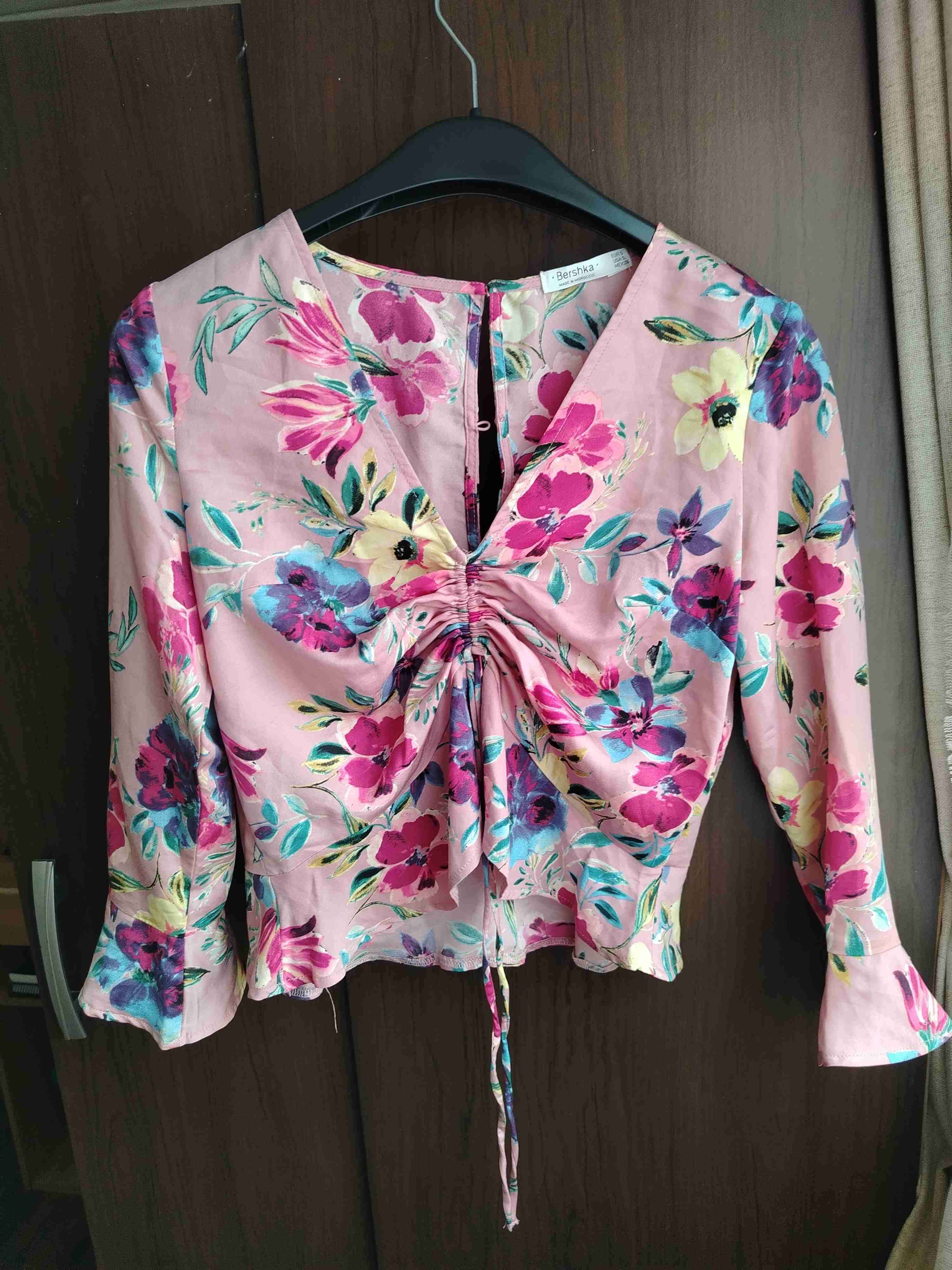 Blusa floral de manga larga - miniatura 1