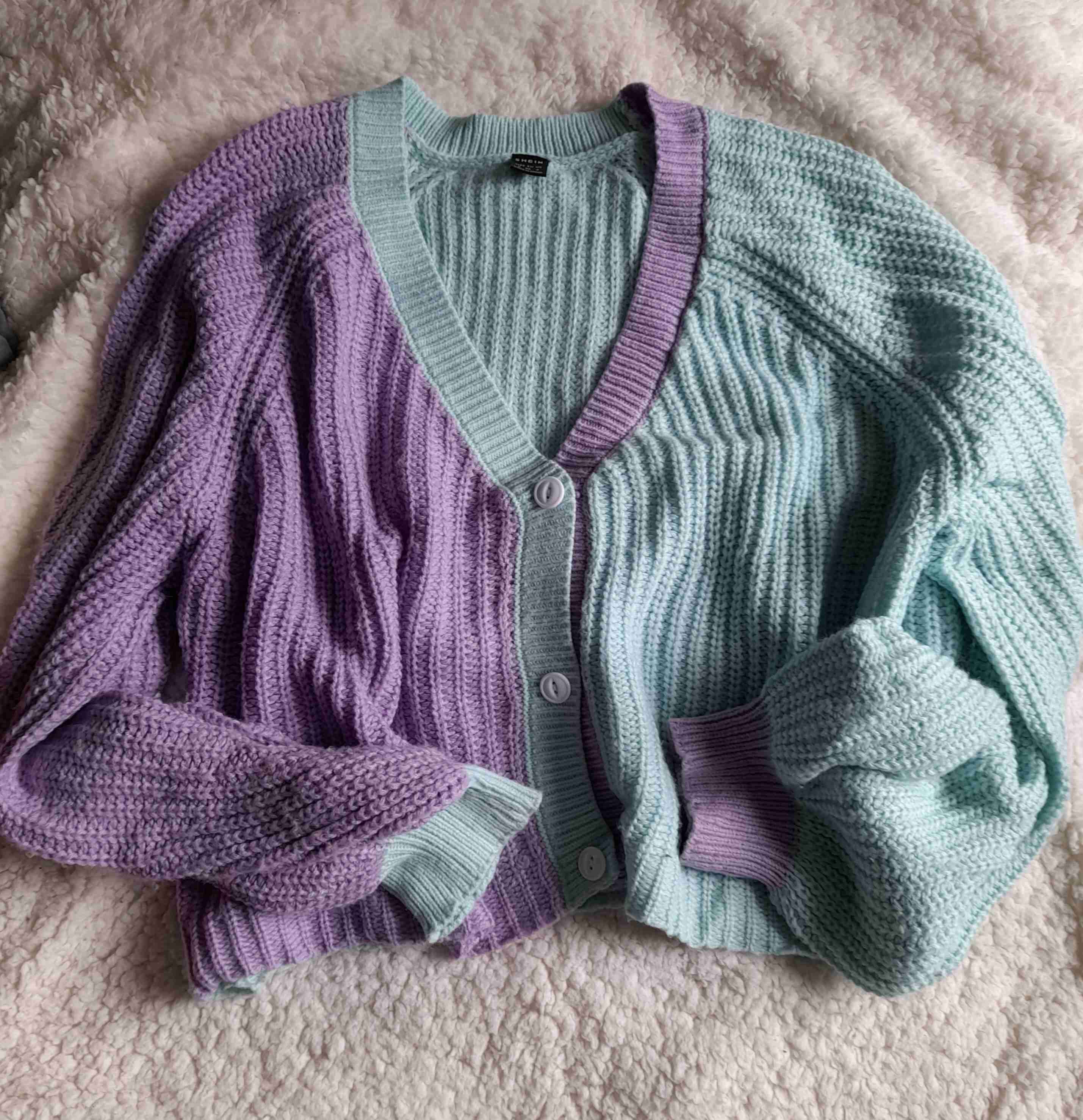 Chaleco tejido bicolor pastel