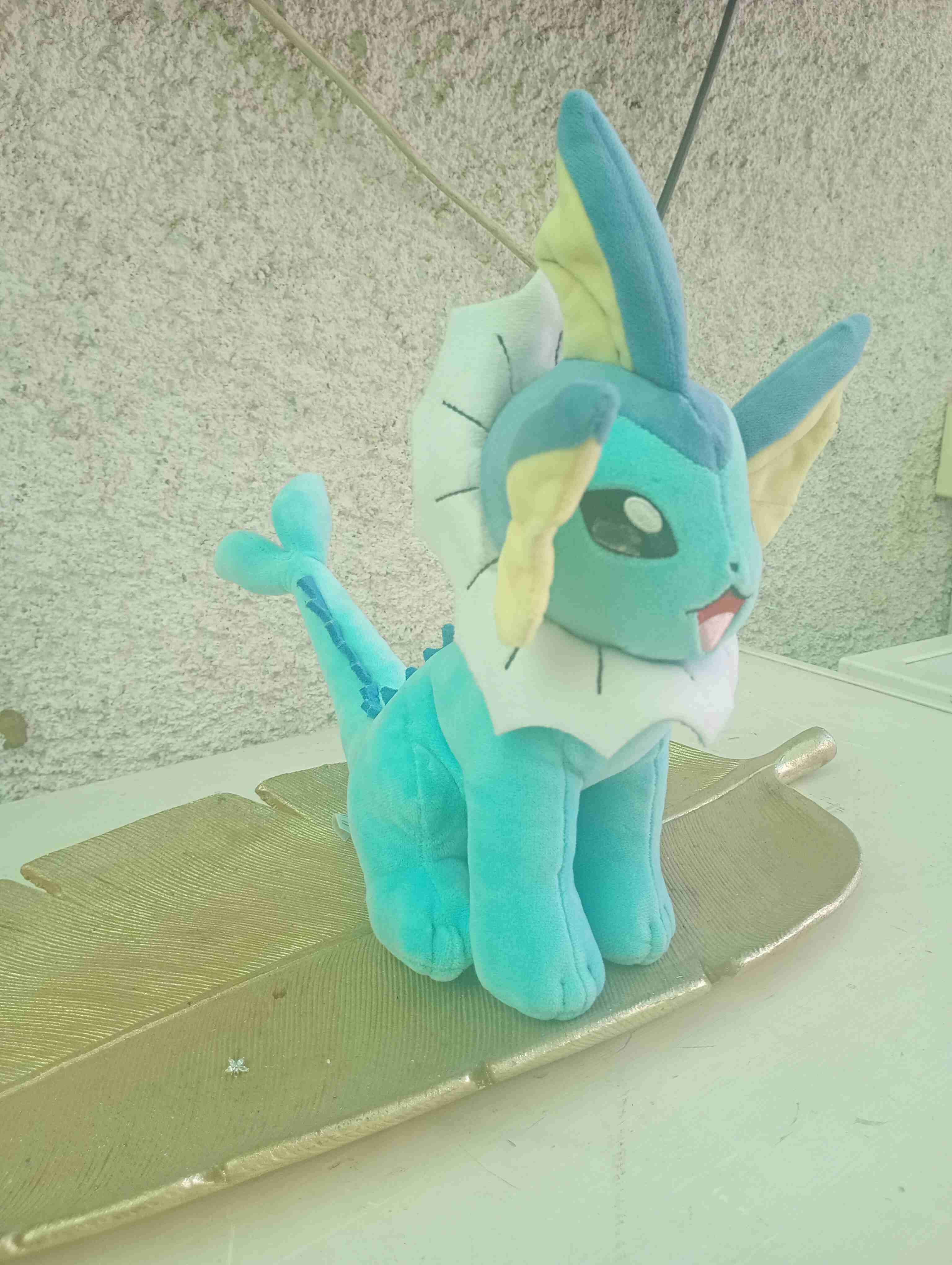 Peluche azul claro tipo mascota - miniatura 3