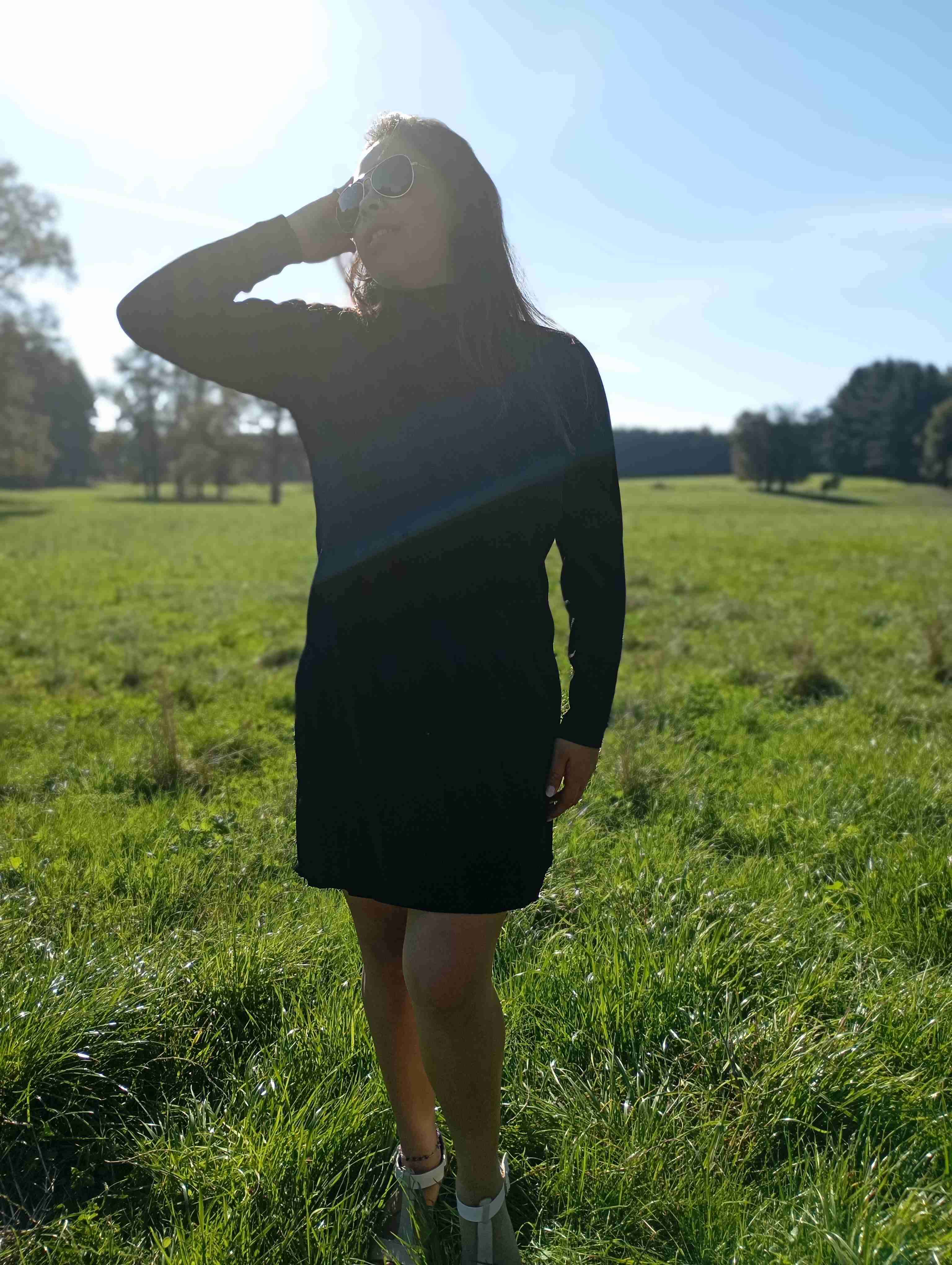 Vestido negro casual mujer - miniatura 1