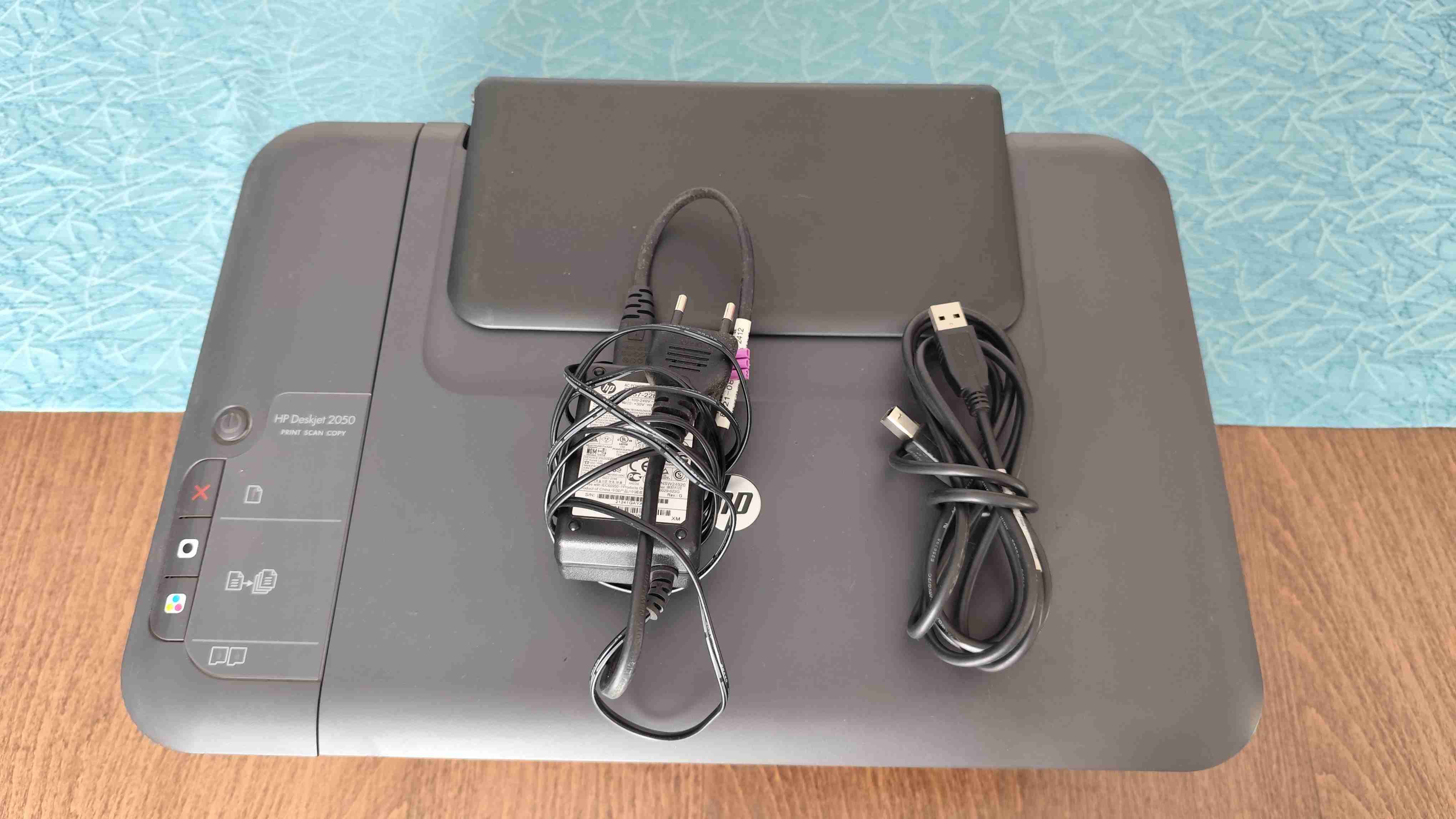 Impresora HP Deskjet 2050 - miniatura 6