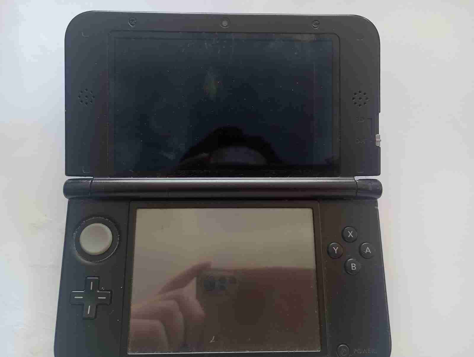 Nintendo 3DS XL usado - miniatura 1