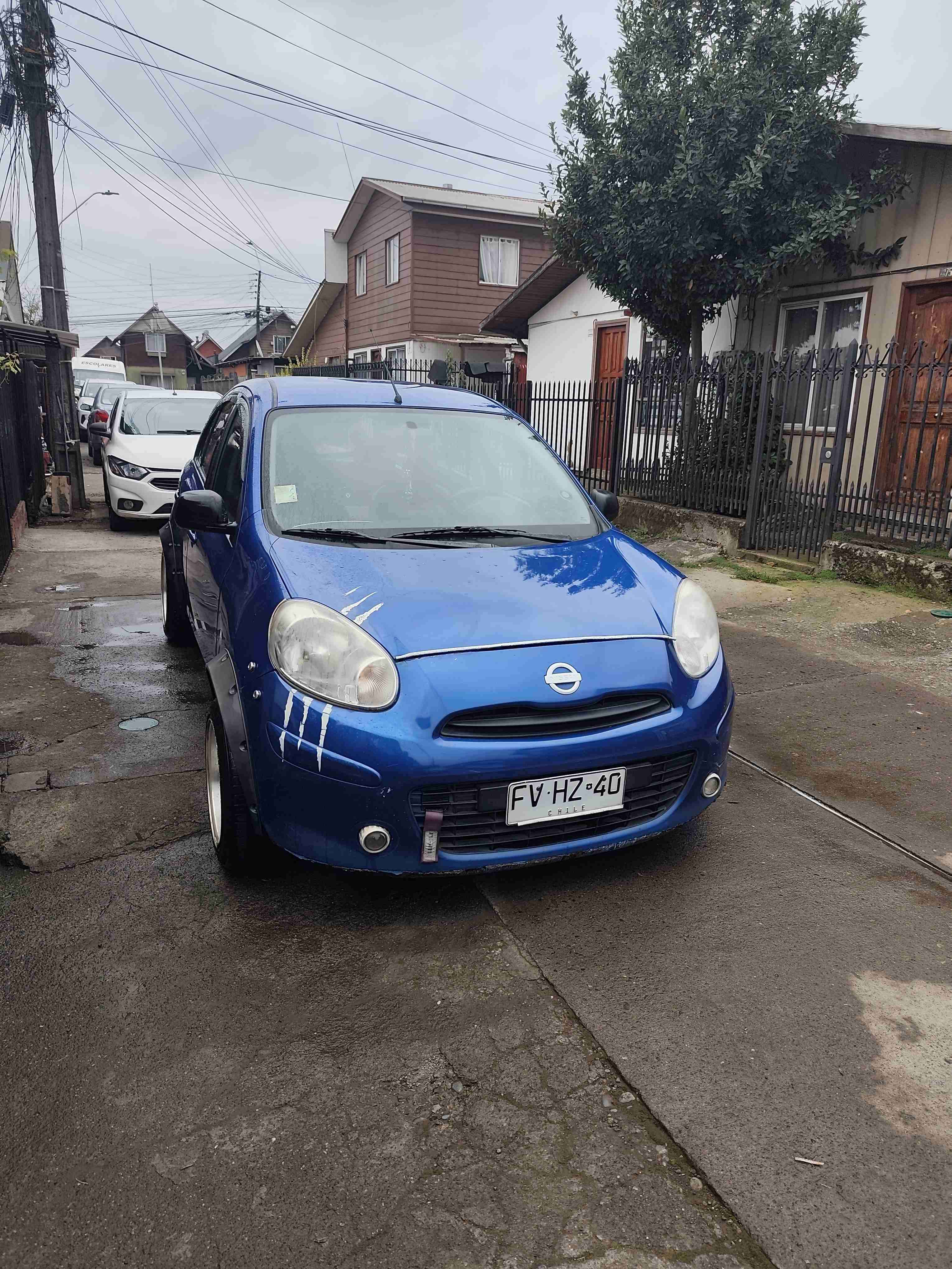 Nissan March Drive 2013 precio conversable - miniatura 2