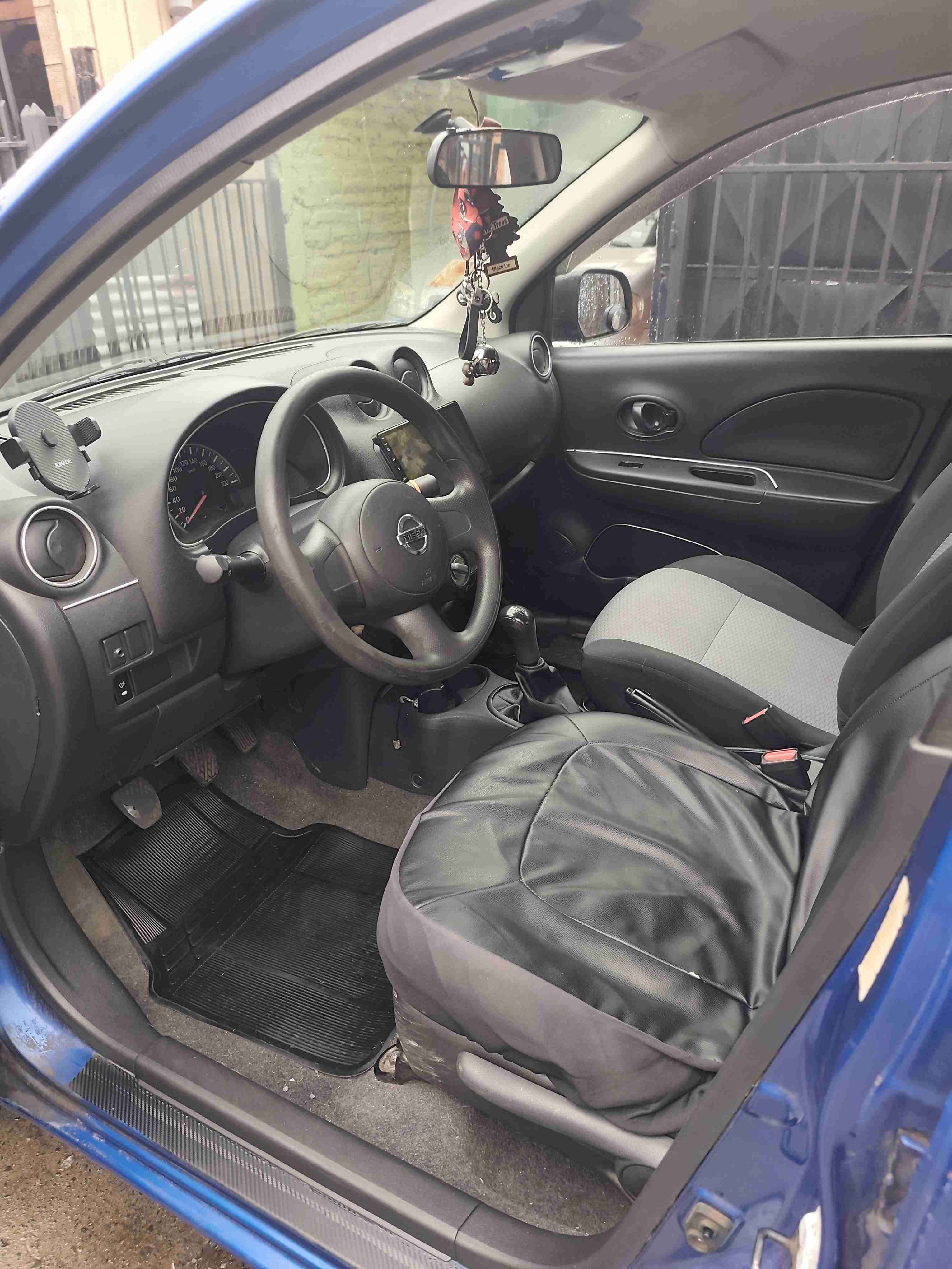 Nissan March Drive 2013 precio conversable - miniatura 5