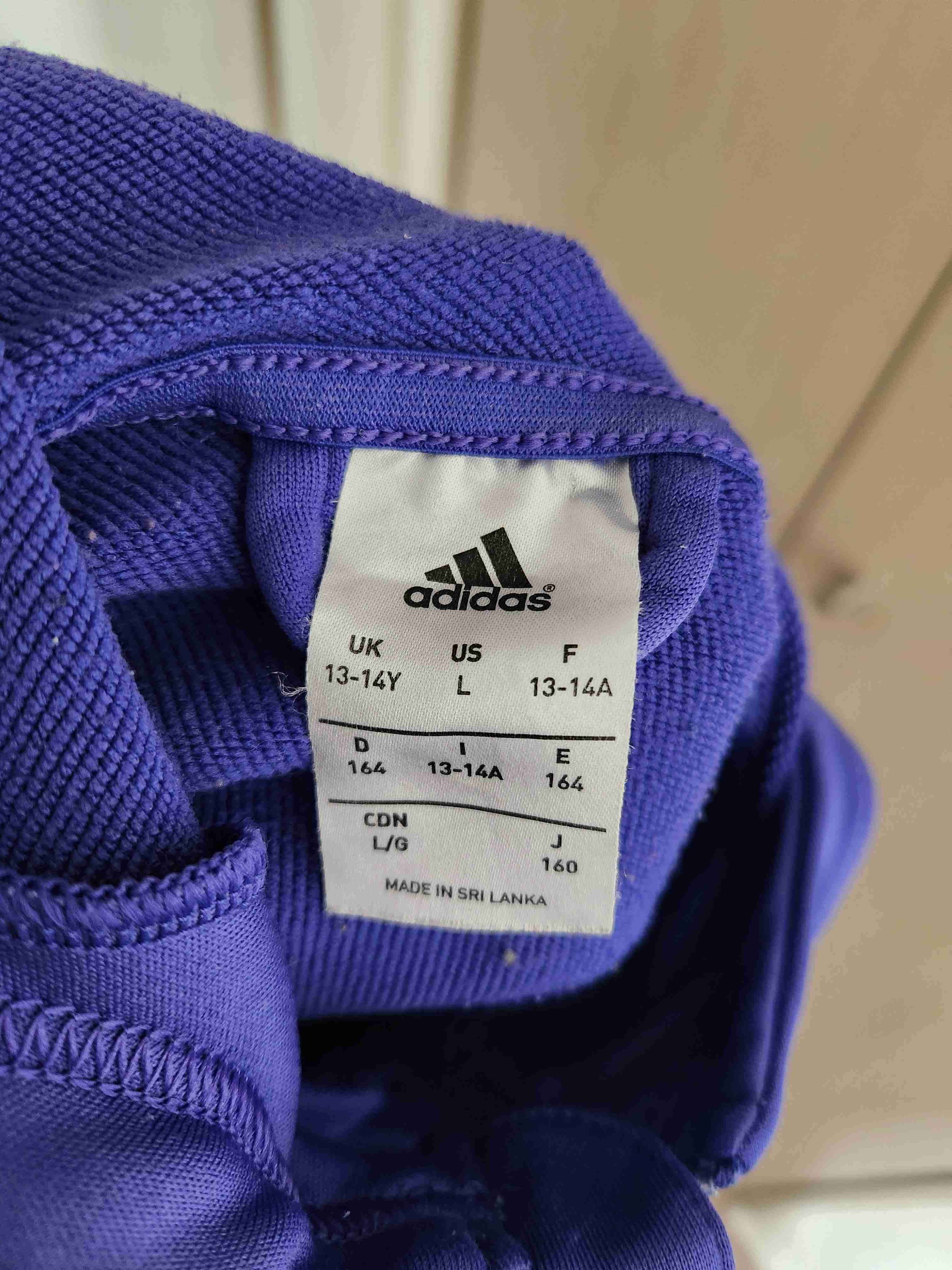 Chaqueta deportiva adidas - miniatura 3