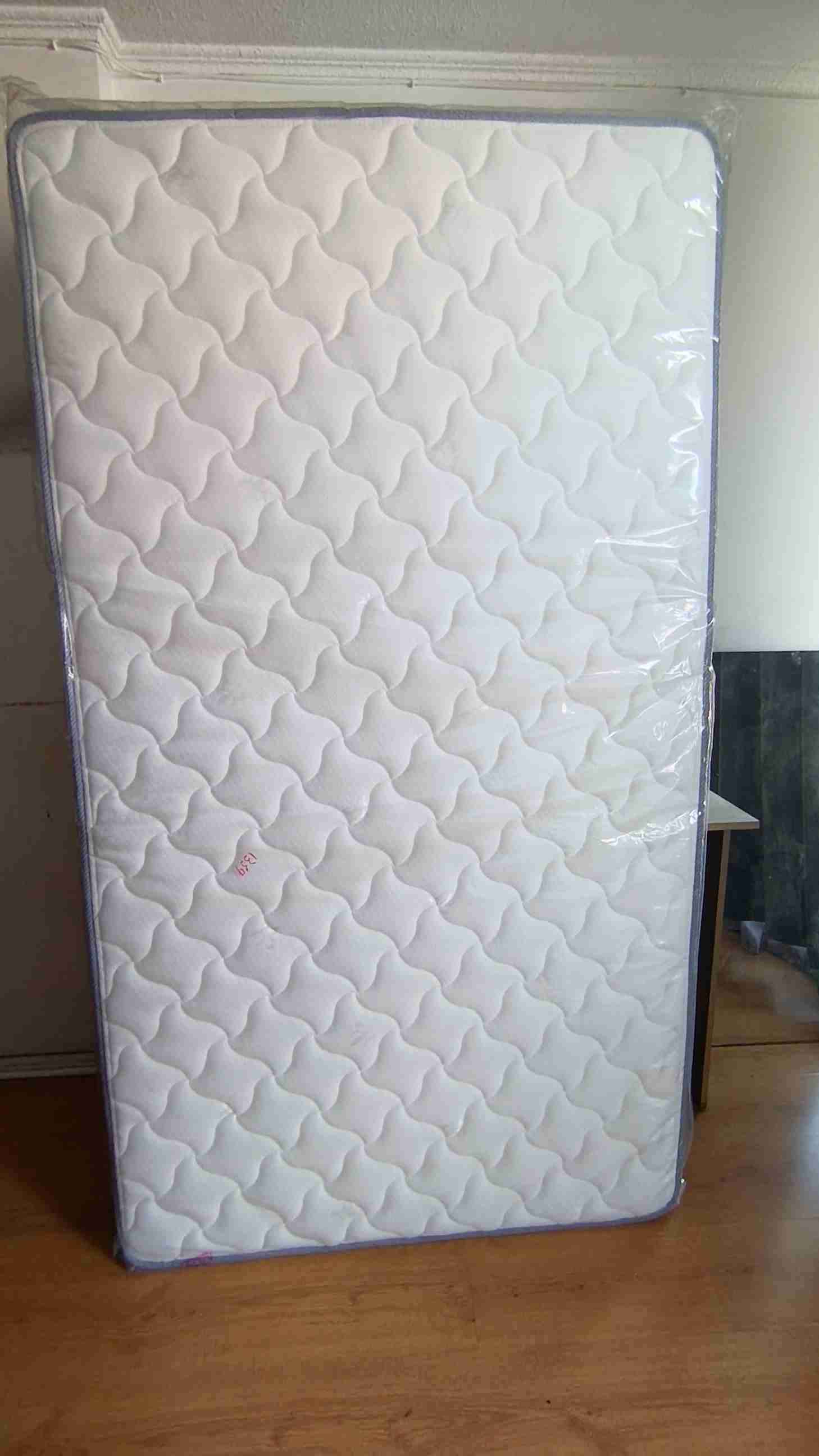 Colchón Belsogno Lite Black 1.5 Plaza - miniatura 2