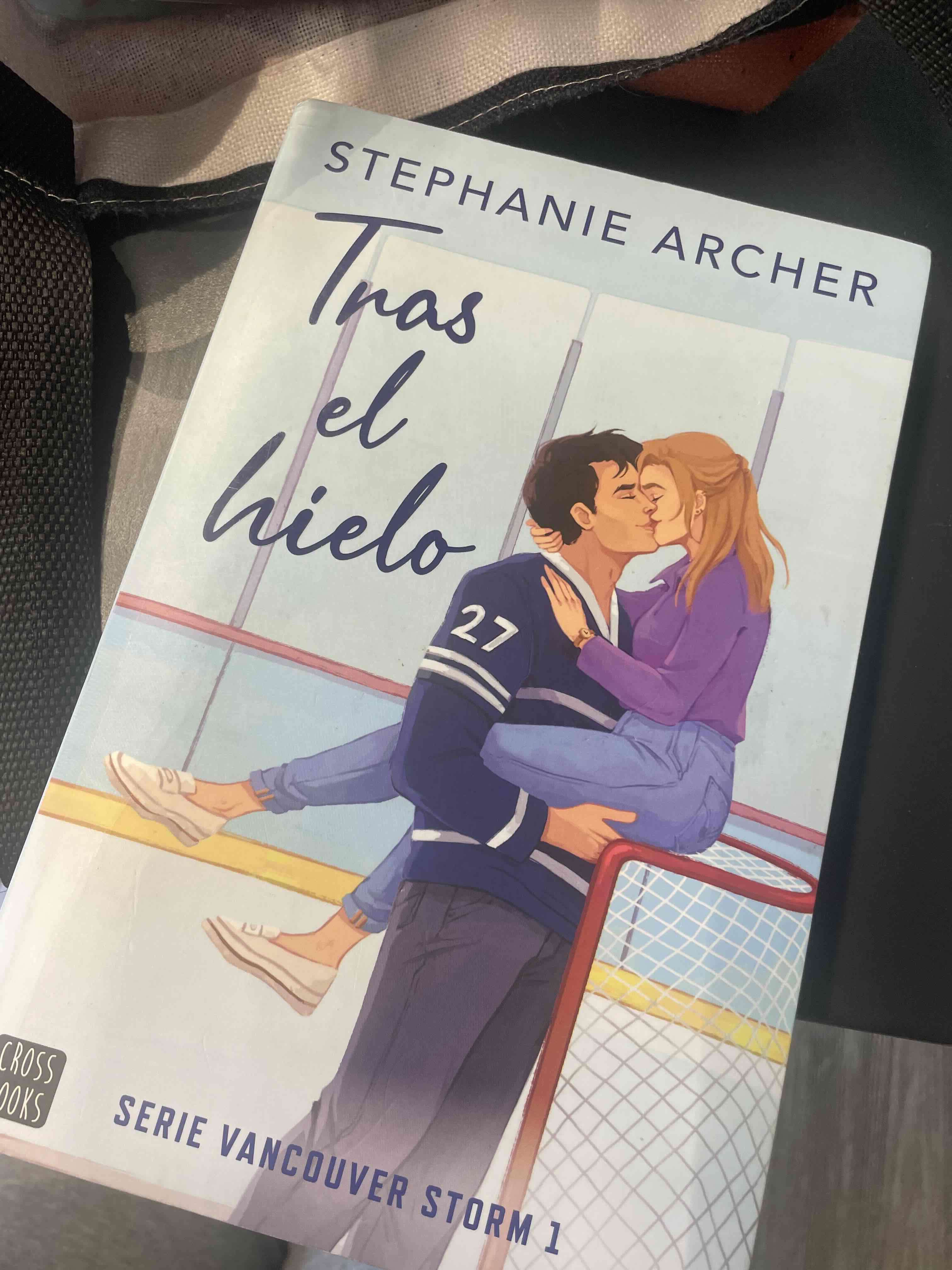 Libro Tras el Hielo - miniatura 1