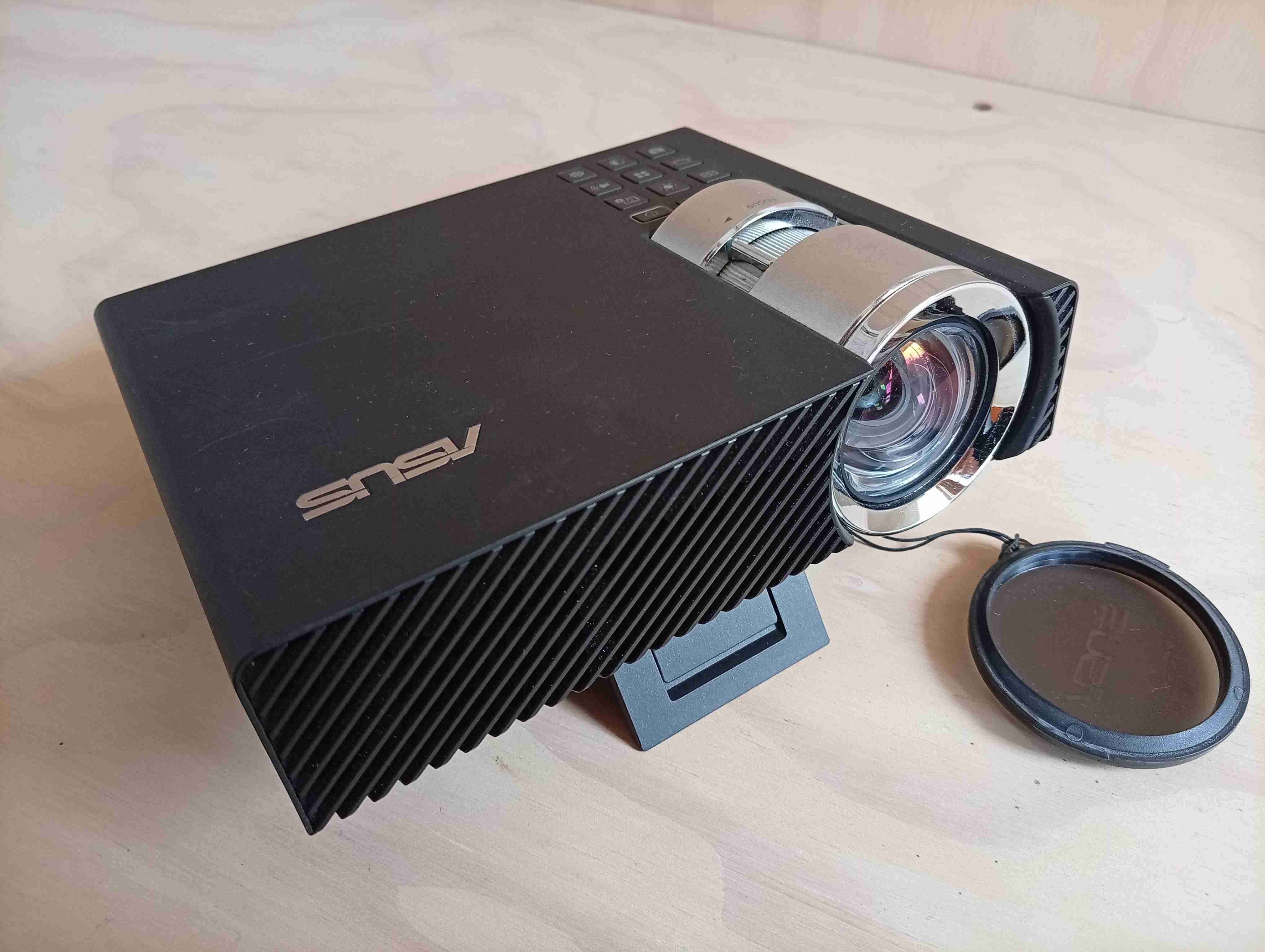 Proyector portátil Asus - miniatura 1