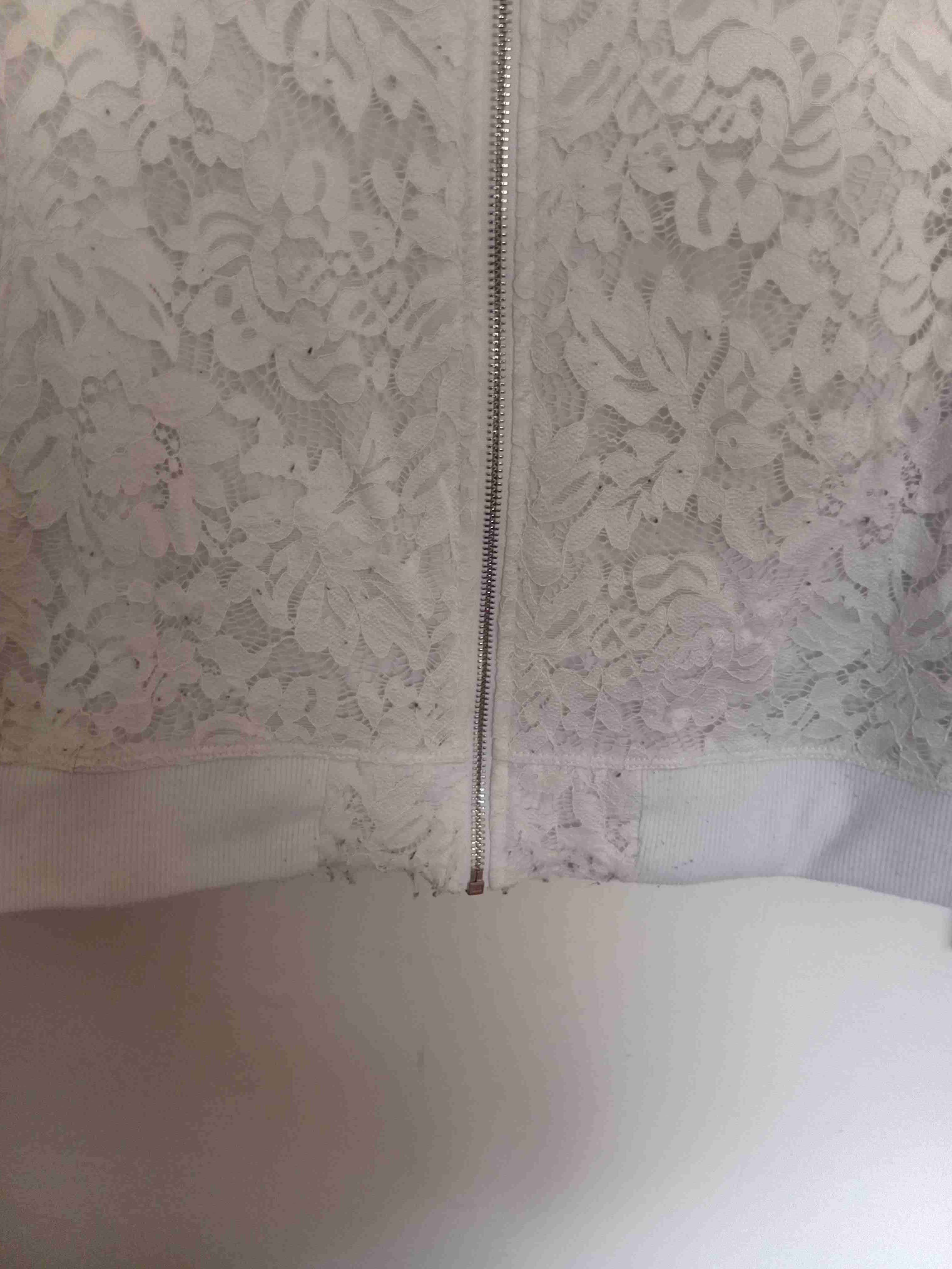 Chaqueta blanca encaje - miniatura 2