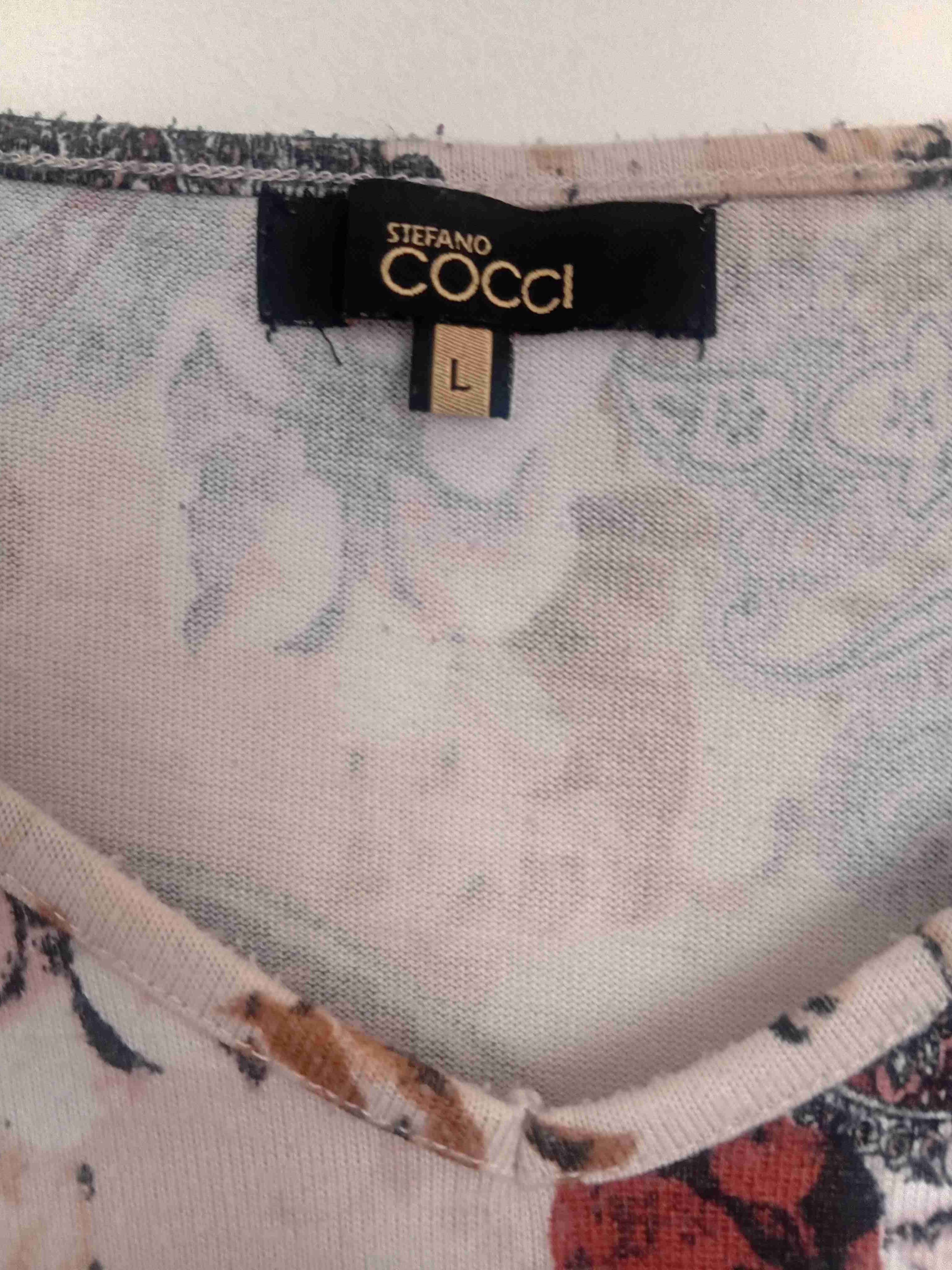 Blusa estampada con diseño floral - miniatura 3