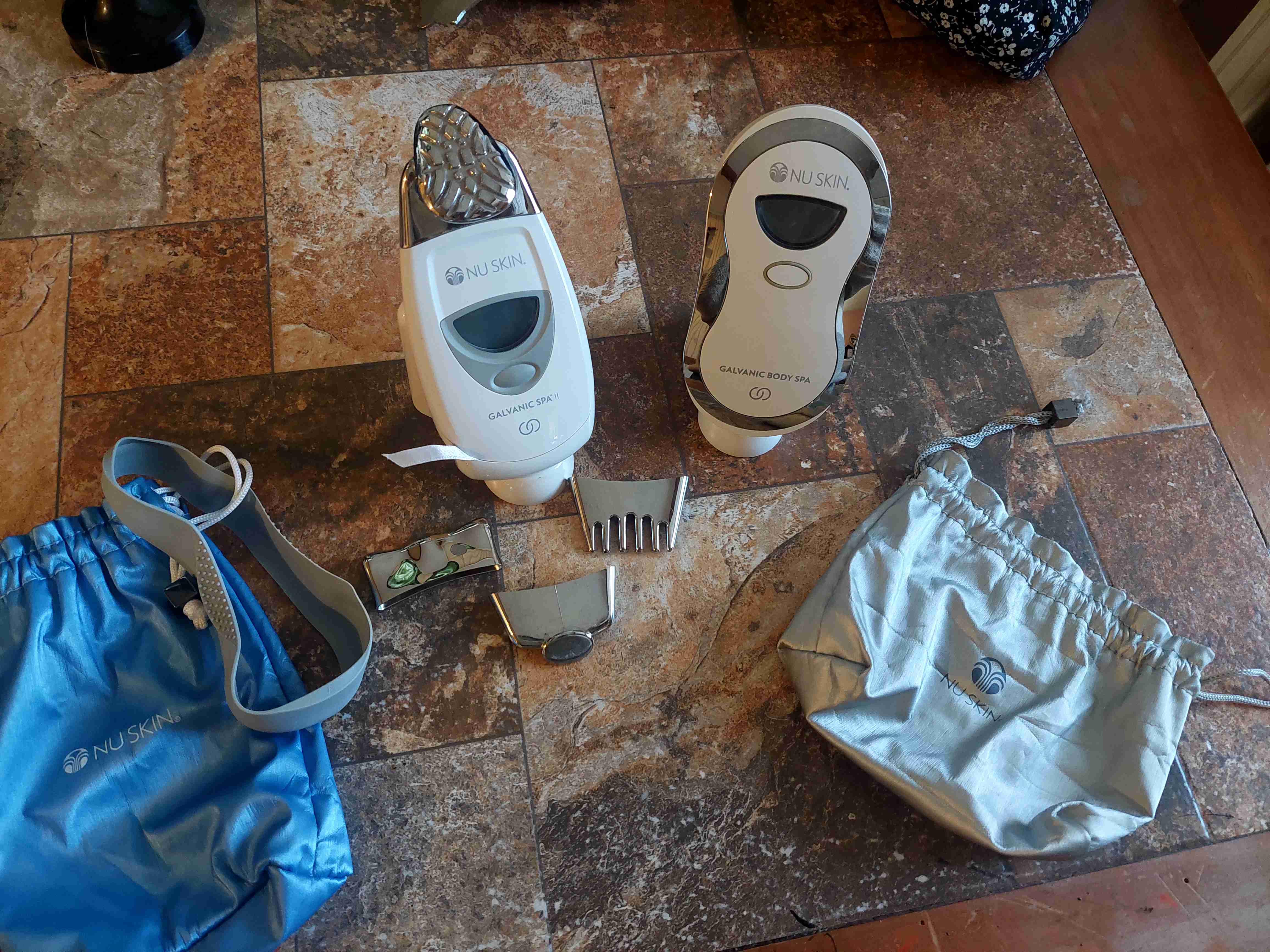 Galvanic Body Spa Nu Skin - miniatura 4