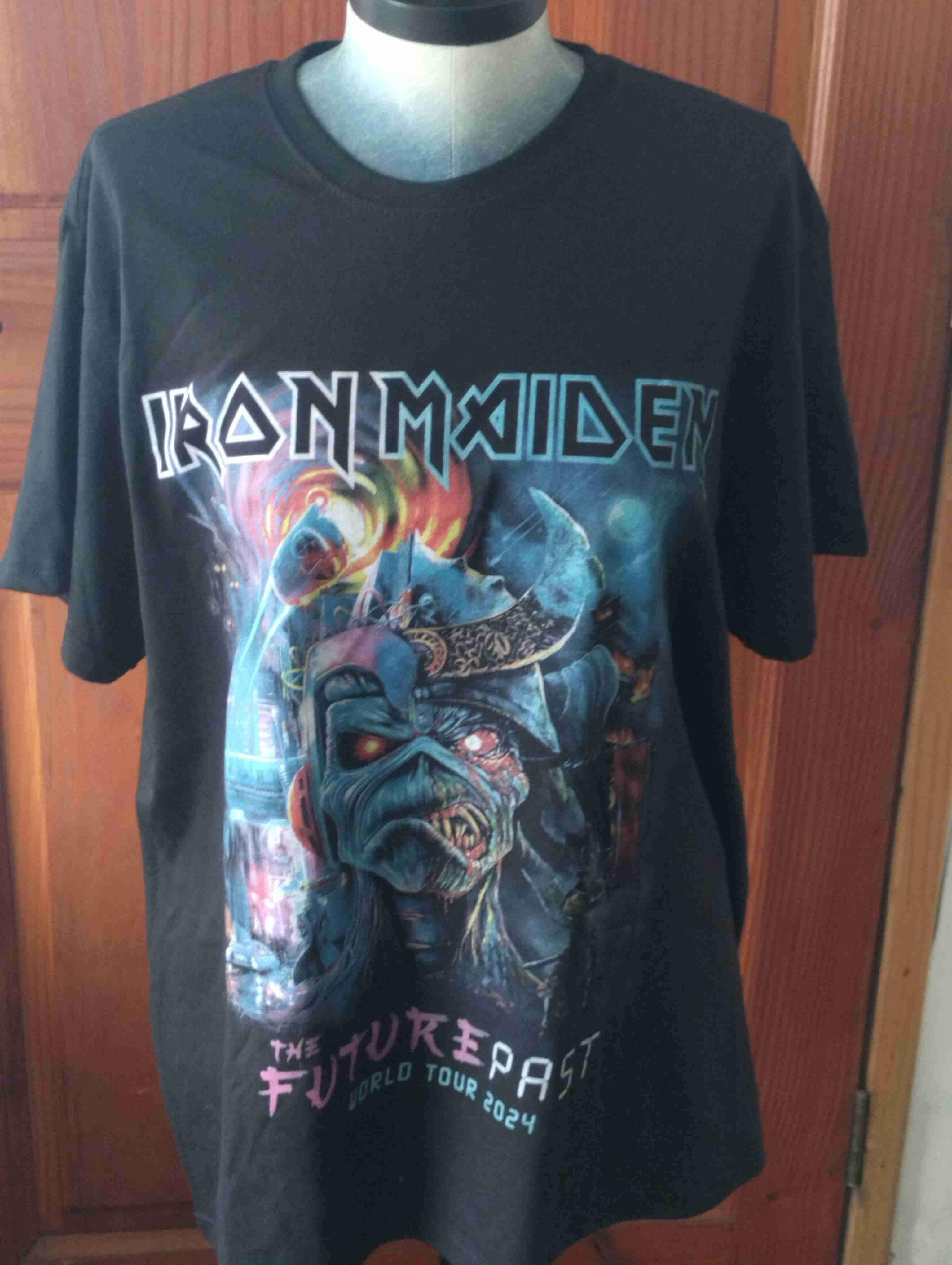 Polera Iron Maiden negra